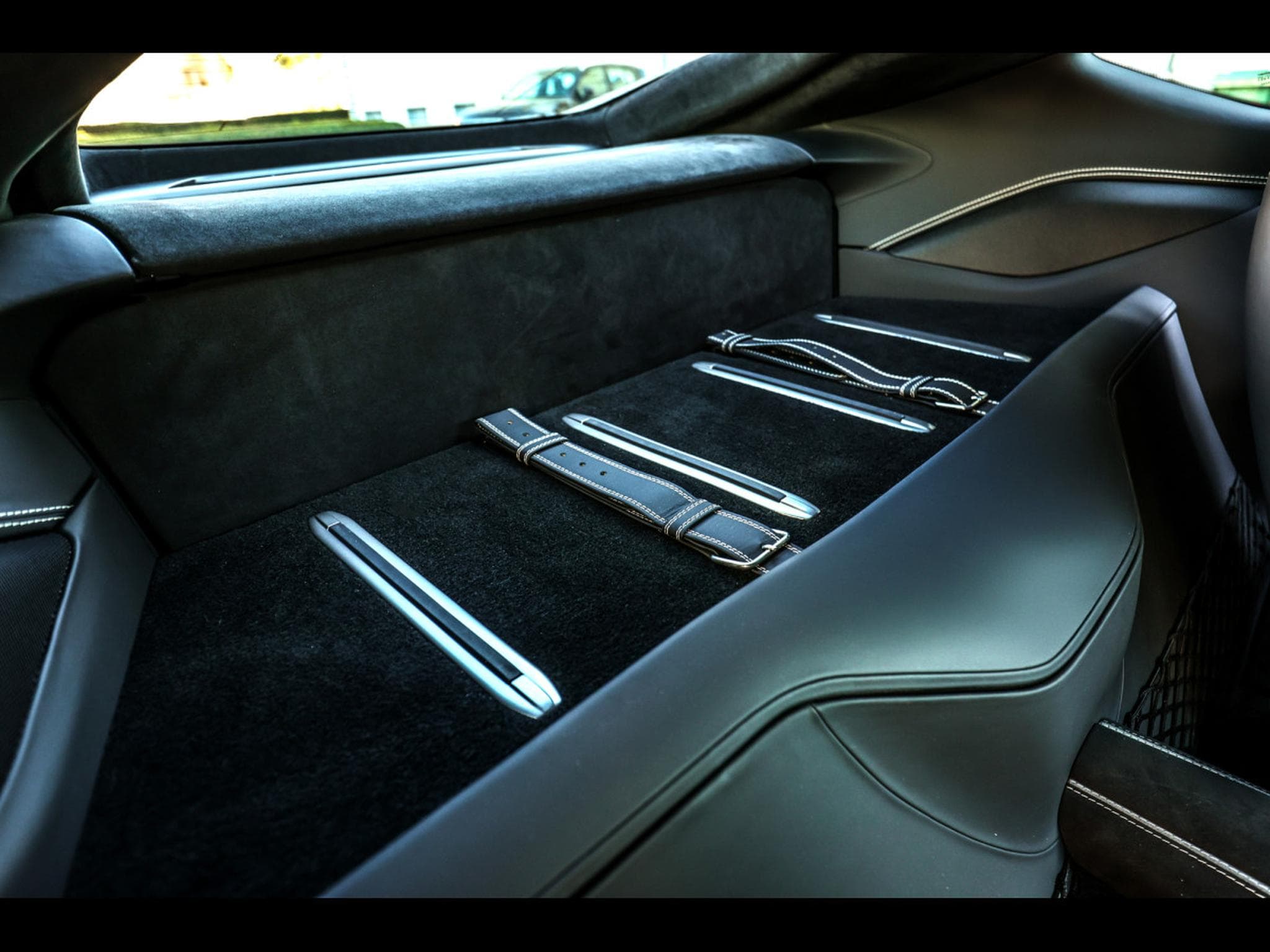 Ferrari 812 Superfast 6.5 V12 – POWER15 02/2027 - GRIGIO SILVERSTONE - P (2018) - Photo 22