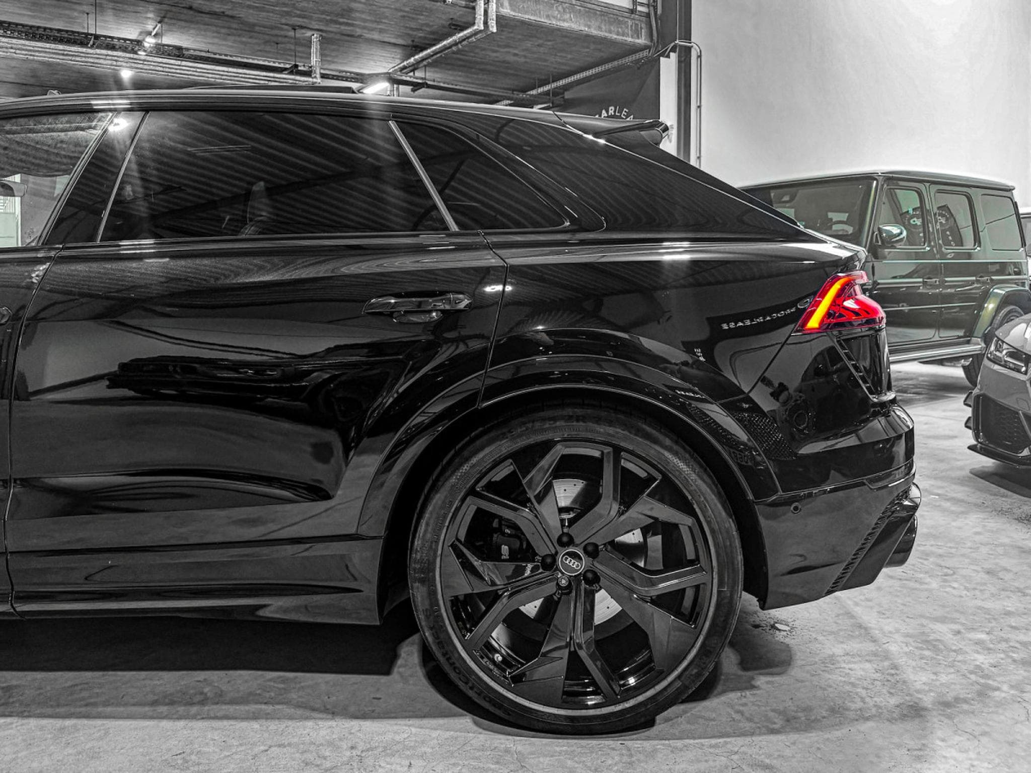 Audi RSQ8 4.0 TFSI/PANO/23//HUD/Matrix/Bang & Olufsen  *VOLL** (2023) - Foto 24