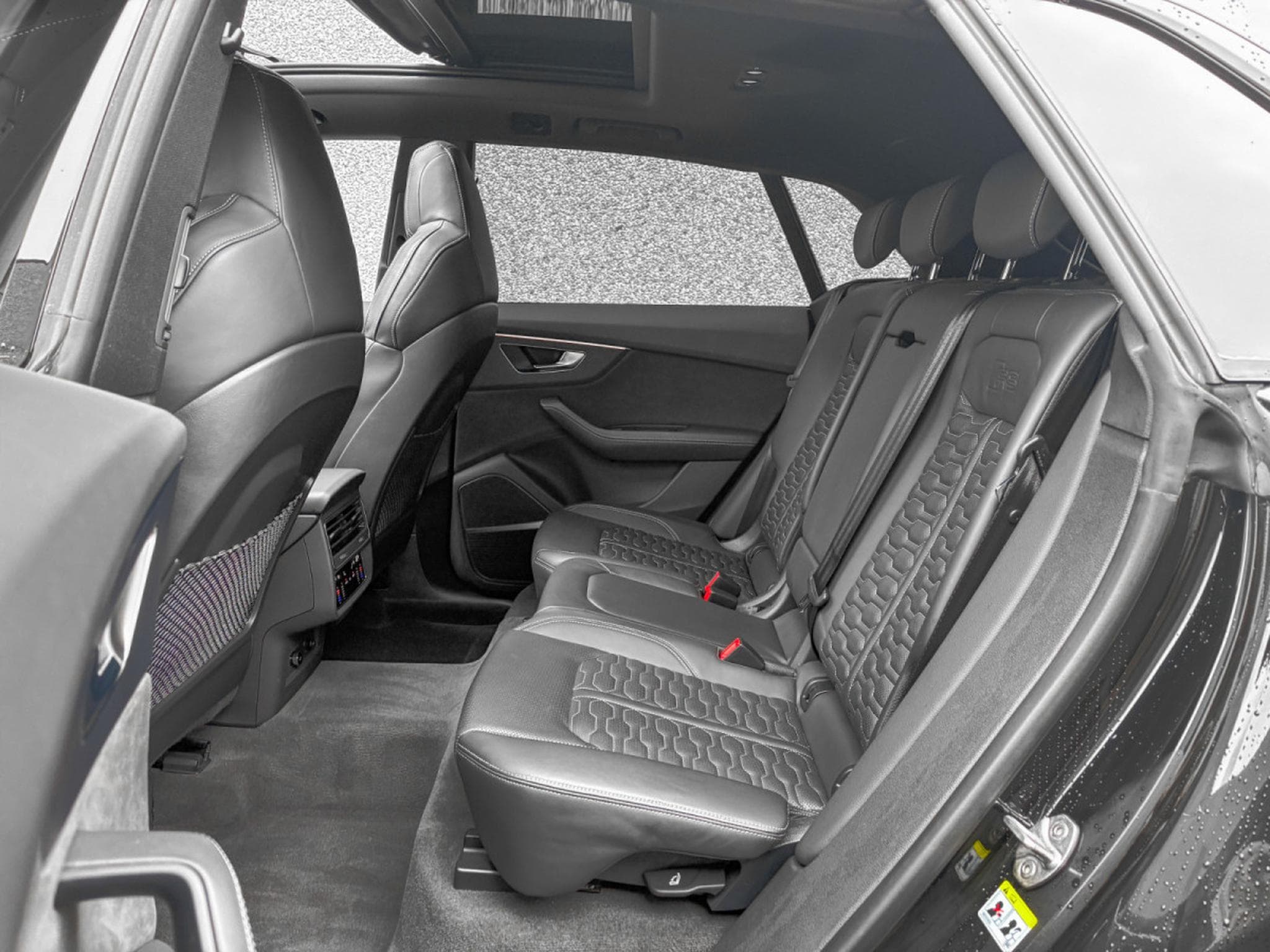 Audi RSQ8 4.0 TFSI/PANO/23//HUD/Matrix/Bang & Olufsen  *VOLL** (2023) - Foto 8