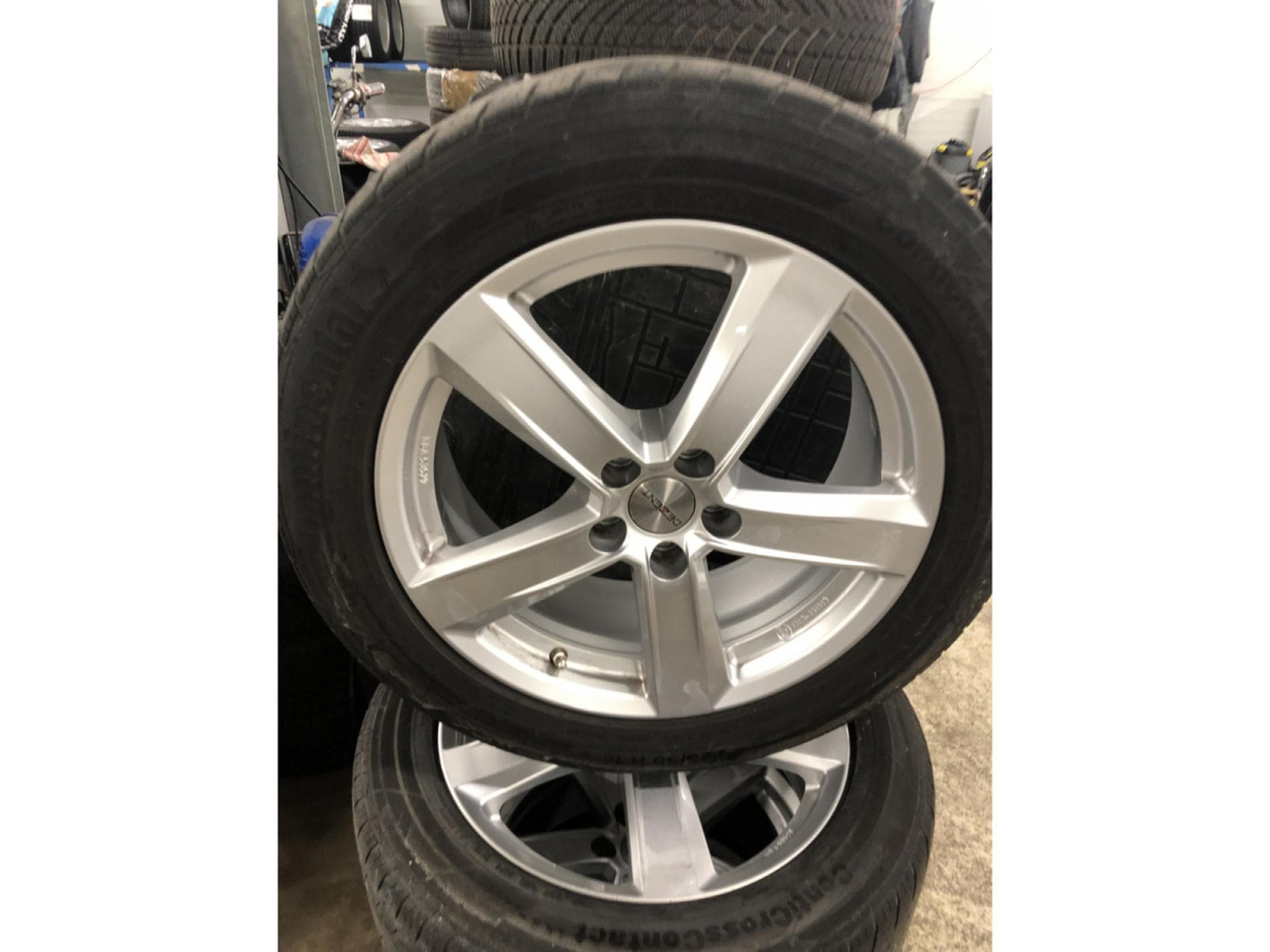 Jantes alu + Pneus é – 18" - Photo 2