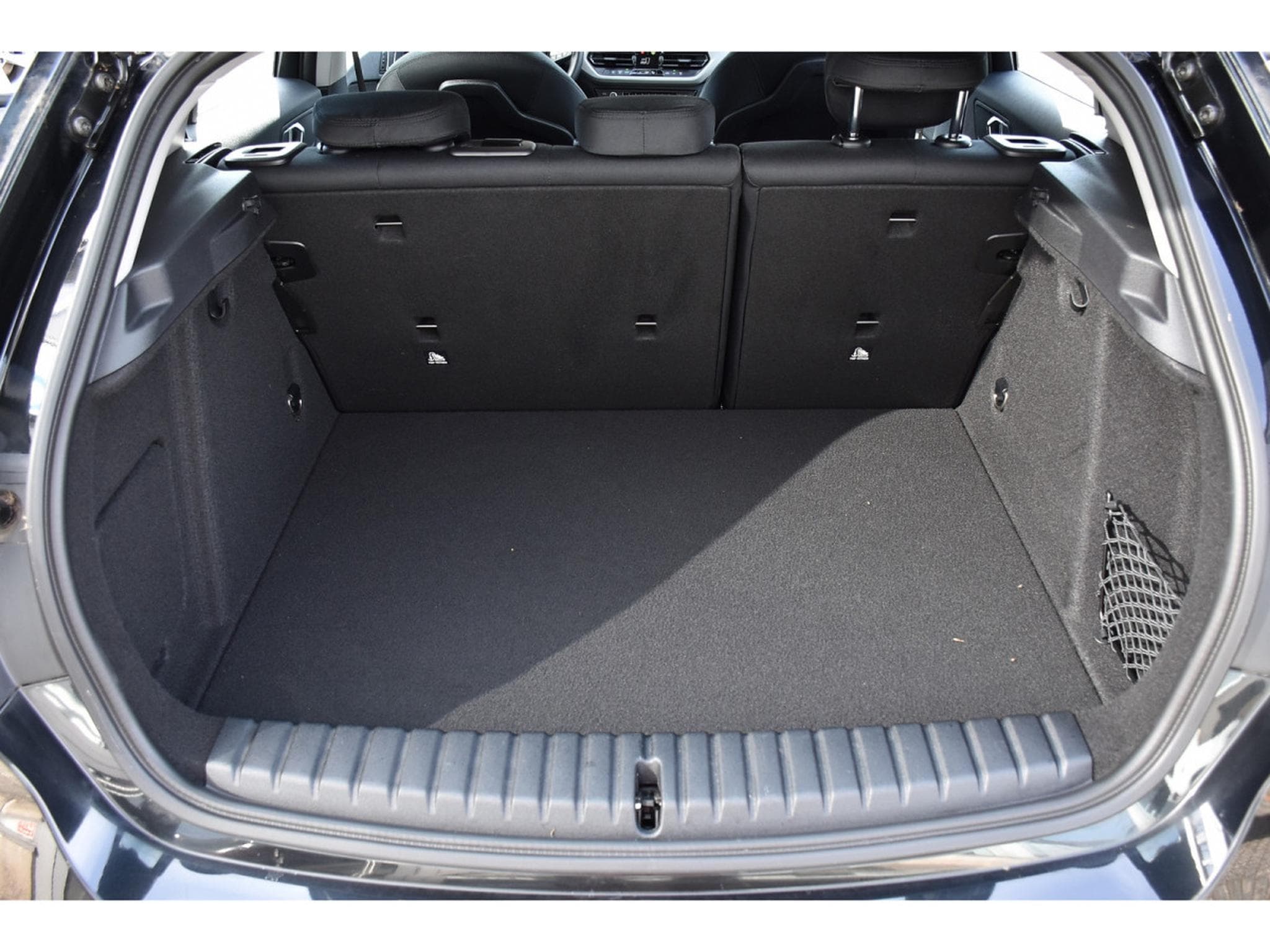 BMW 118 i CLIMA REGUL LANE LED PDC 1° MAIN (2022) - Foto 17