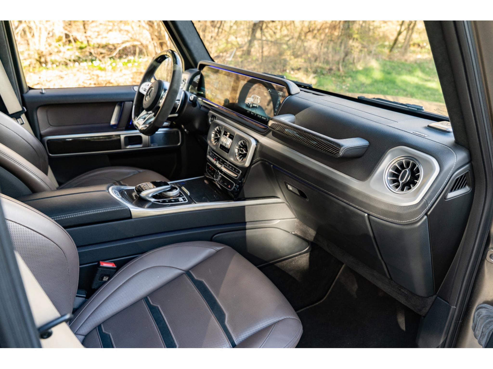 Mercedes G 63 AMG Pack Sport Black AMG - Toit ouvrant - Burmester® Surround (2023) - Photo 11