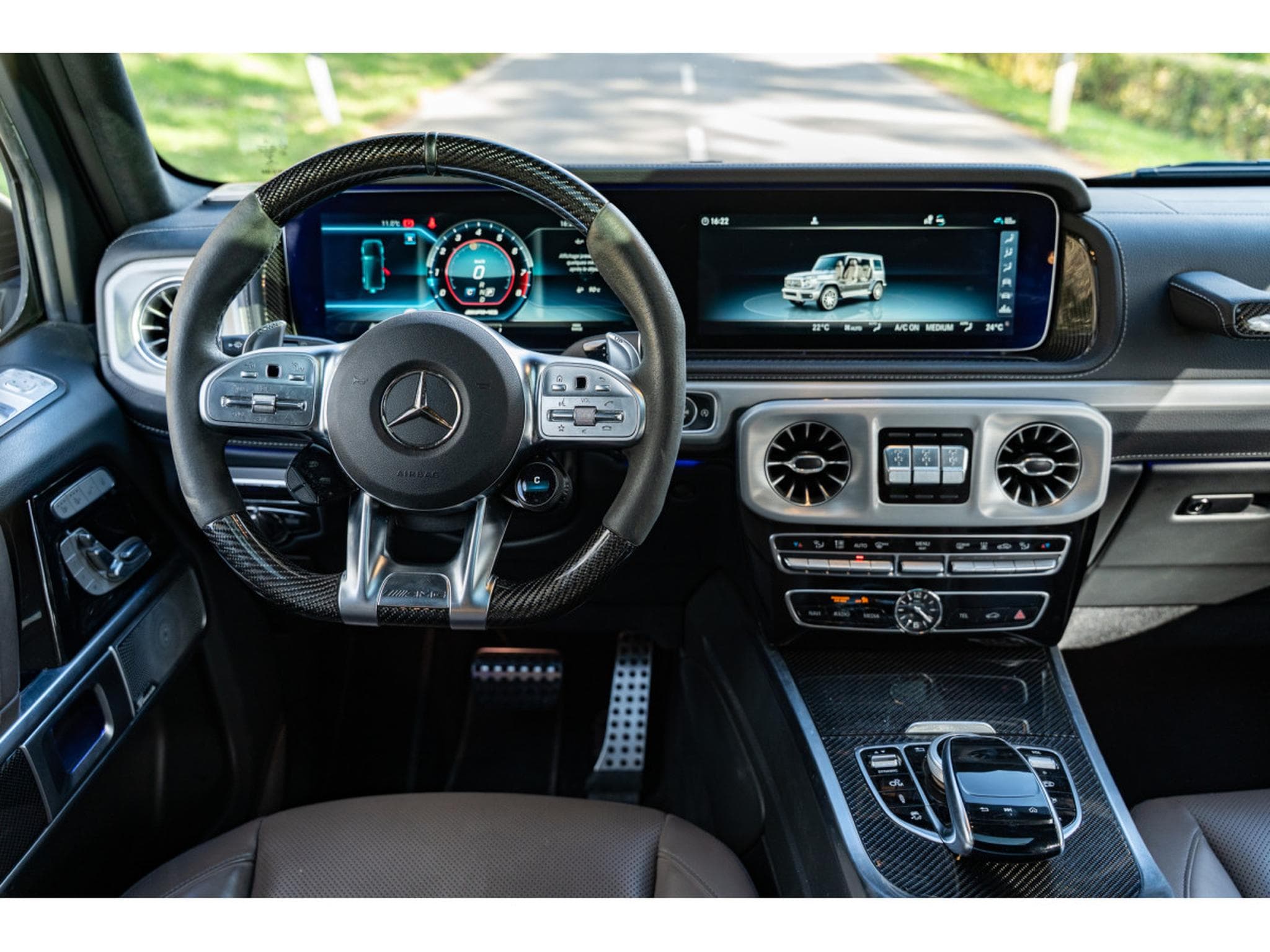 Mercedes G 63 AMG Pack Sport Black AMG - Toit ouvrant - Burmester® Surround (2023) - Photo 8