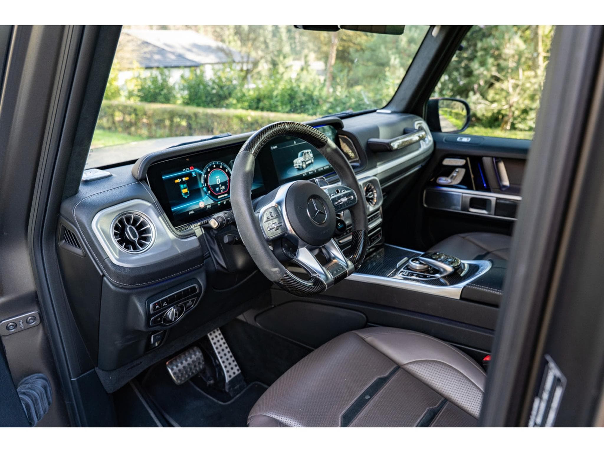 Mercedes G 63 AMG Pack Sport Black AMG - Toit ouvrant - Burmester® Surround (2023) - Photo 9