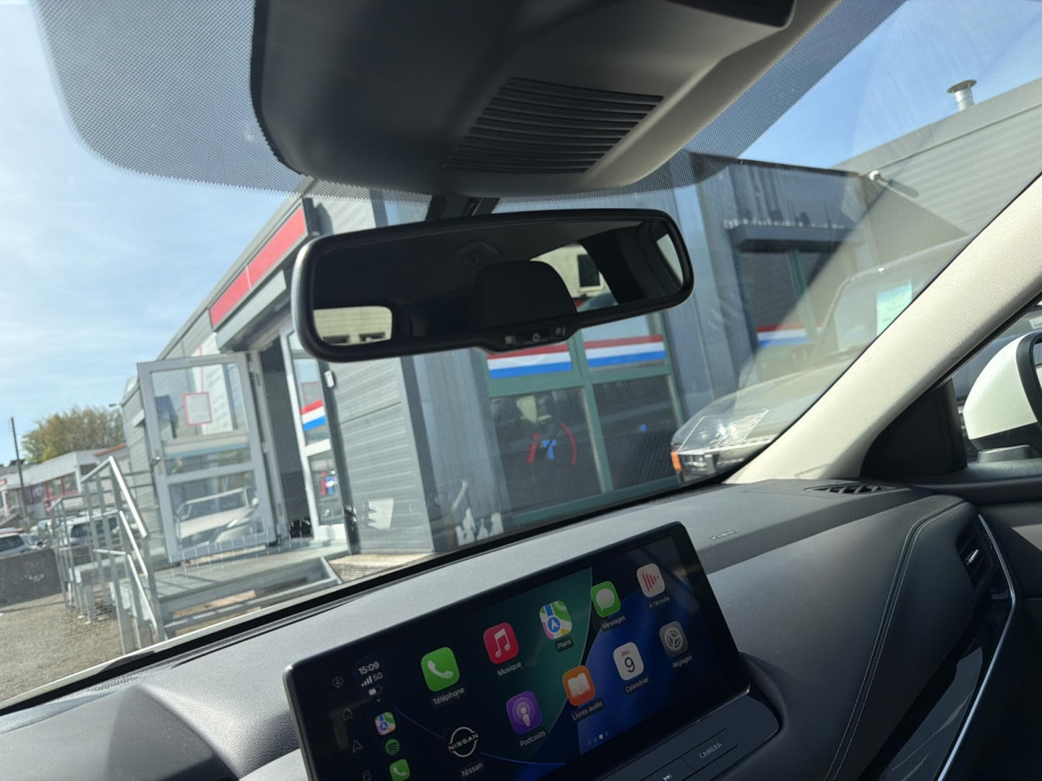 Nissan Qashqai 1.3 HYBRIDE 158CV AUTO CONNECT (2022) - Photo 18