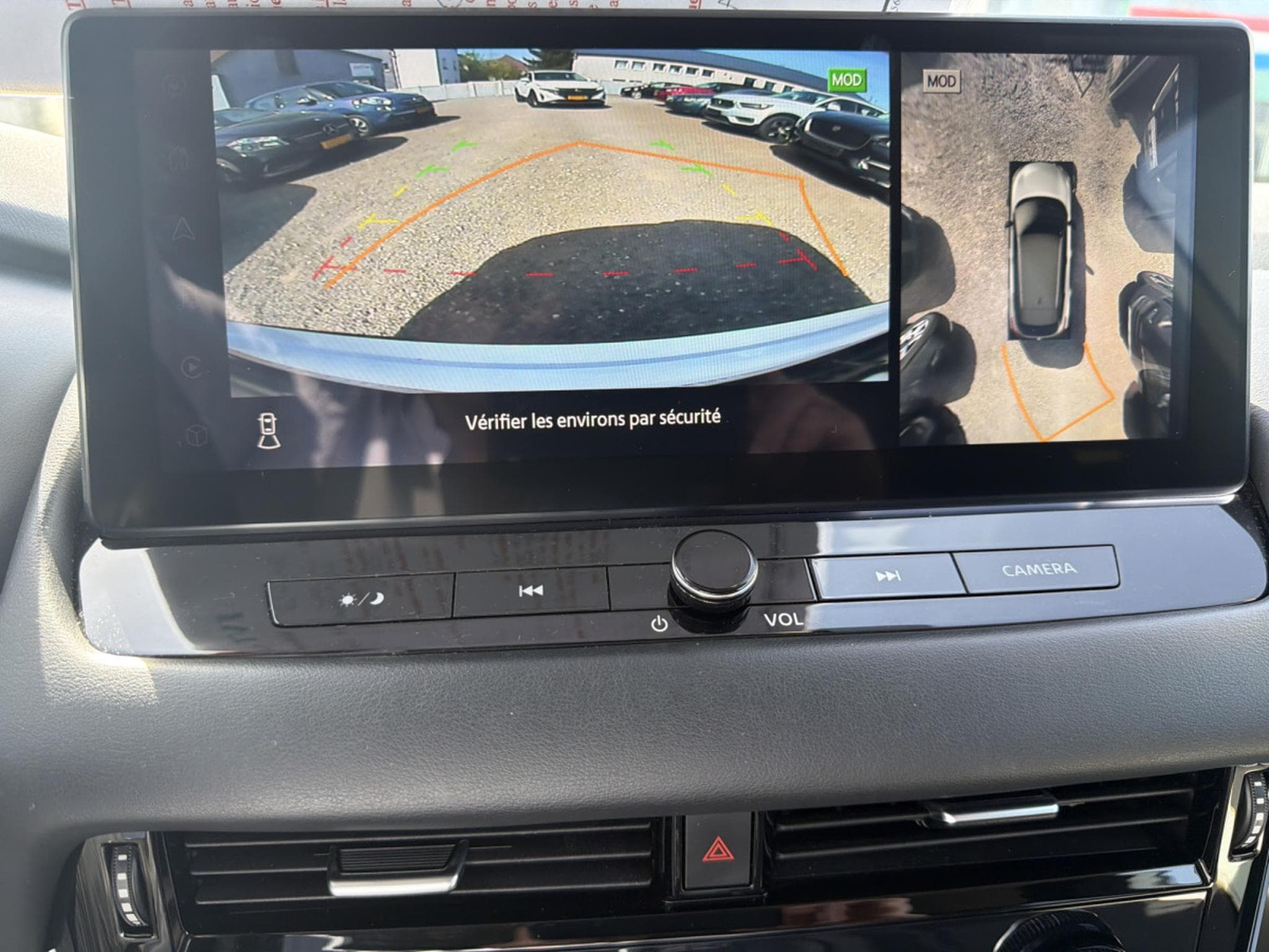 Nissan Qashqai 1.3 HYBRIDE 158CV AUTO CONNECT (2022) - Photo 20