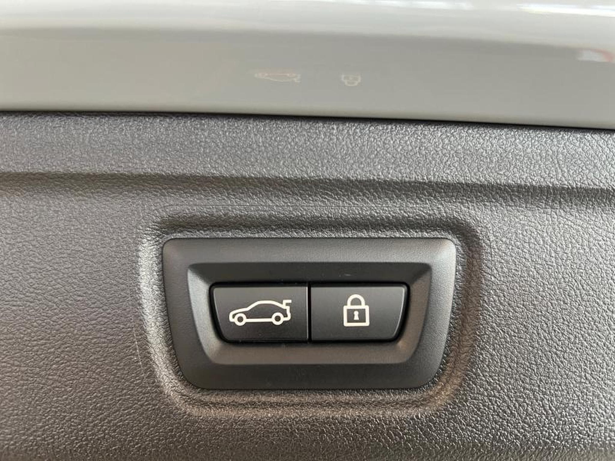 BMW 320 Pack M (2023) - Foto 20