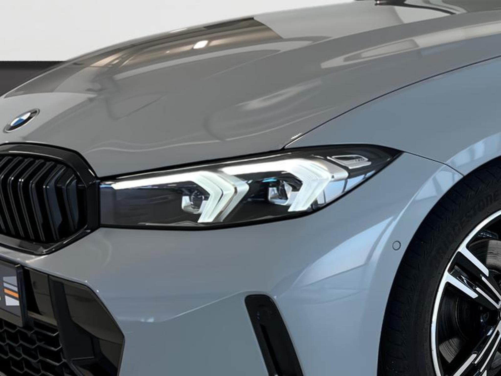 BMW 320 Pack M (2023) - Foto 5