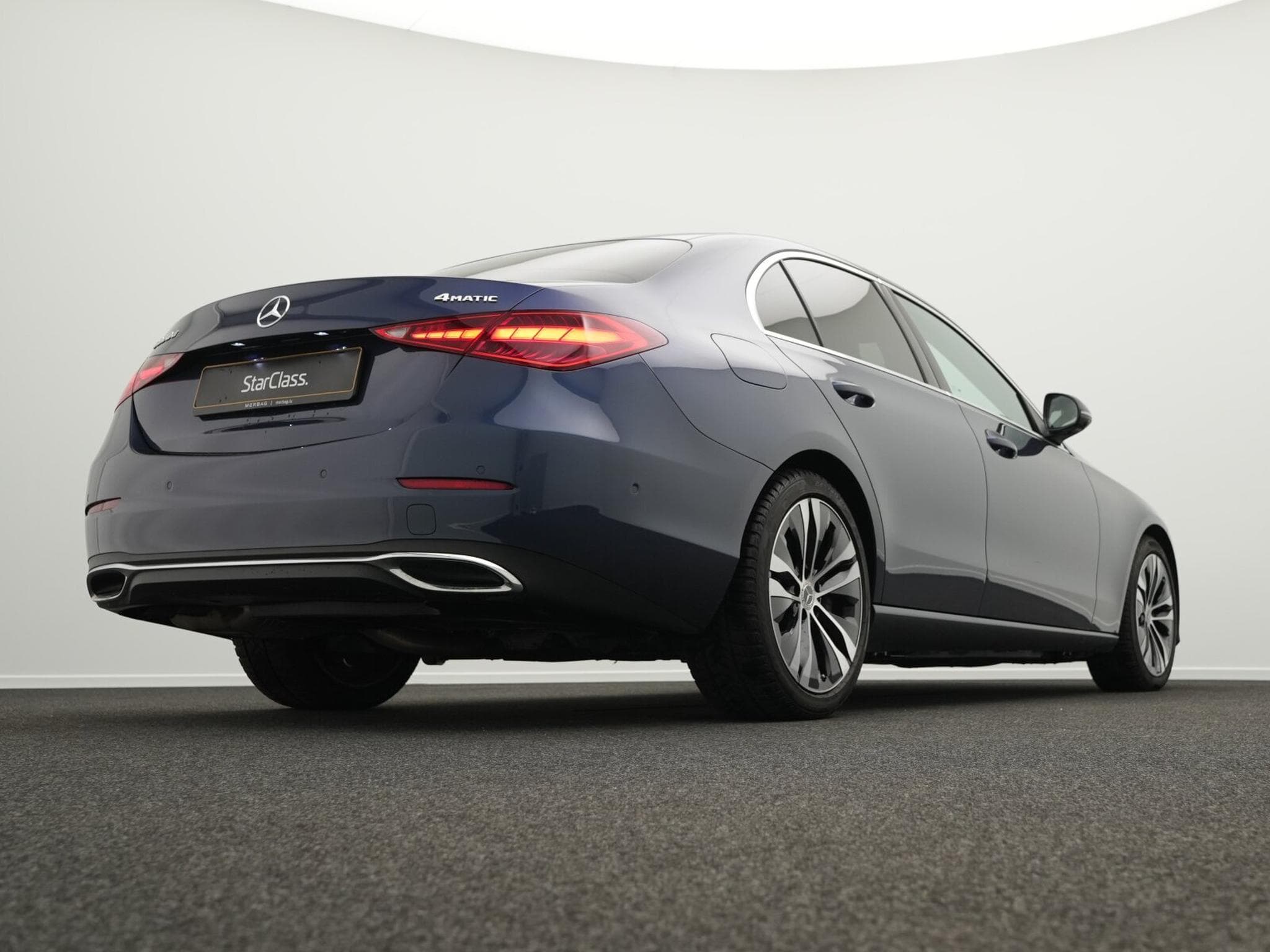 Mercedes C 220 d 4MATIC (2024) - Foto 11