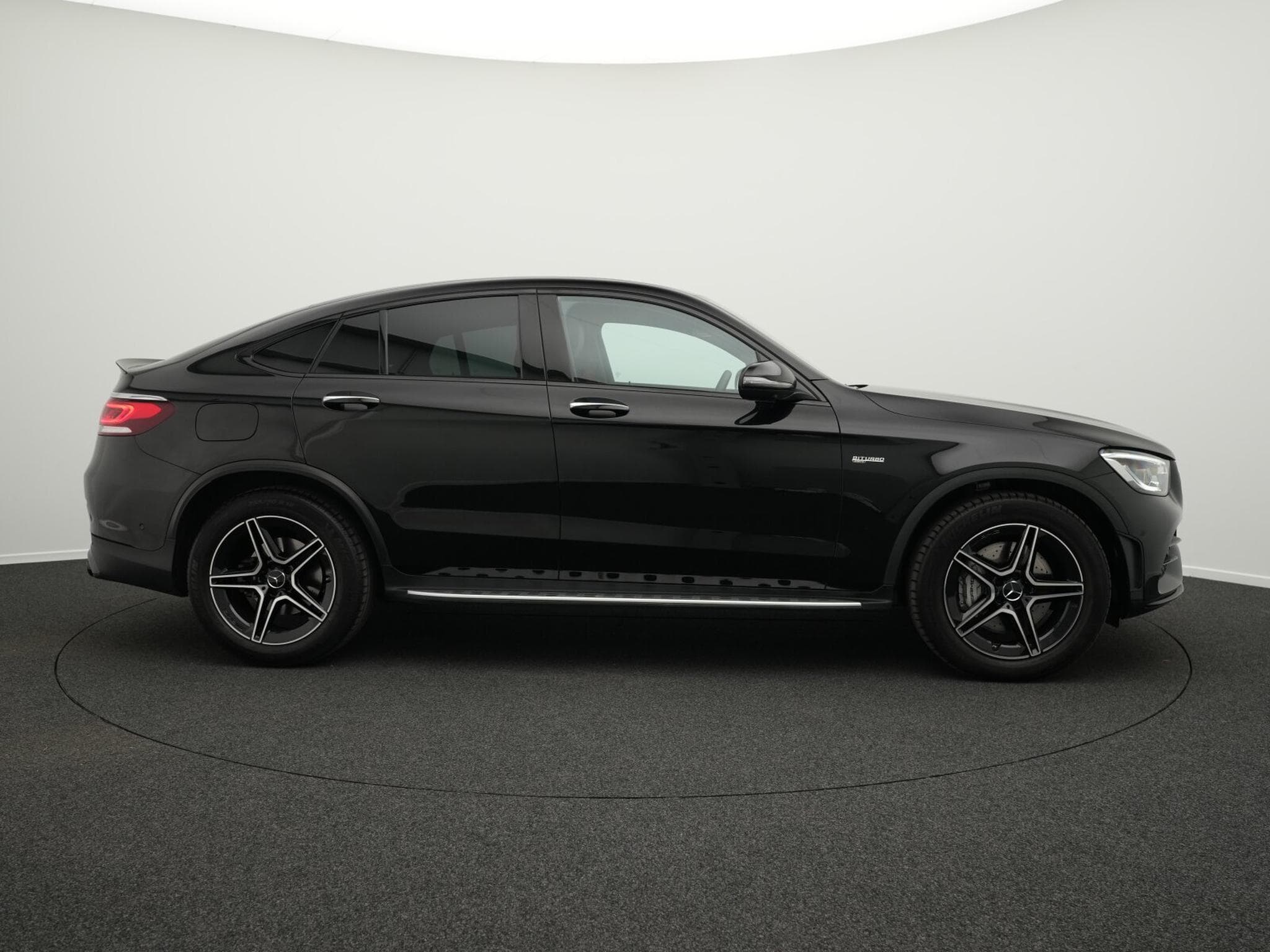 Mercedes GLC 43 AMG 4M AMG-Line Cpe Multi+SHD+360°+Night (2021) - Photo 5