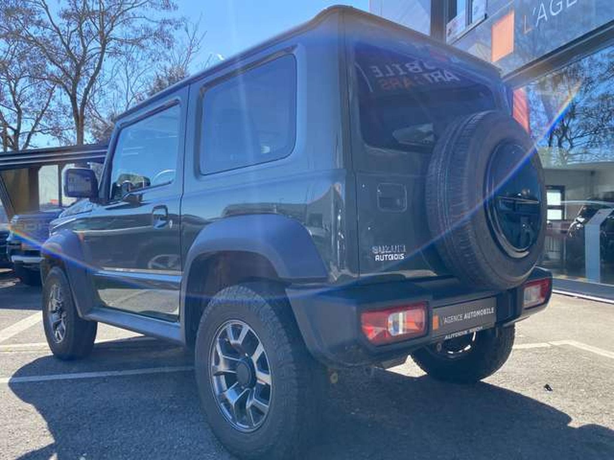 Suzuki Jimny Jimny 1.5 ALLGRIP Comfort+ jusqu'a 48mois garantie (2019) - Foto 7