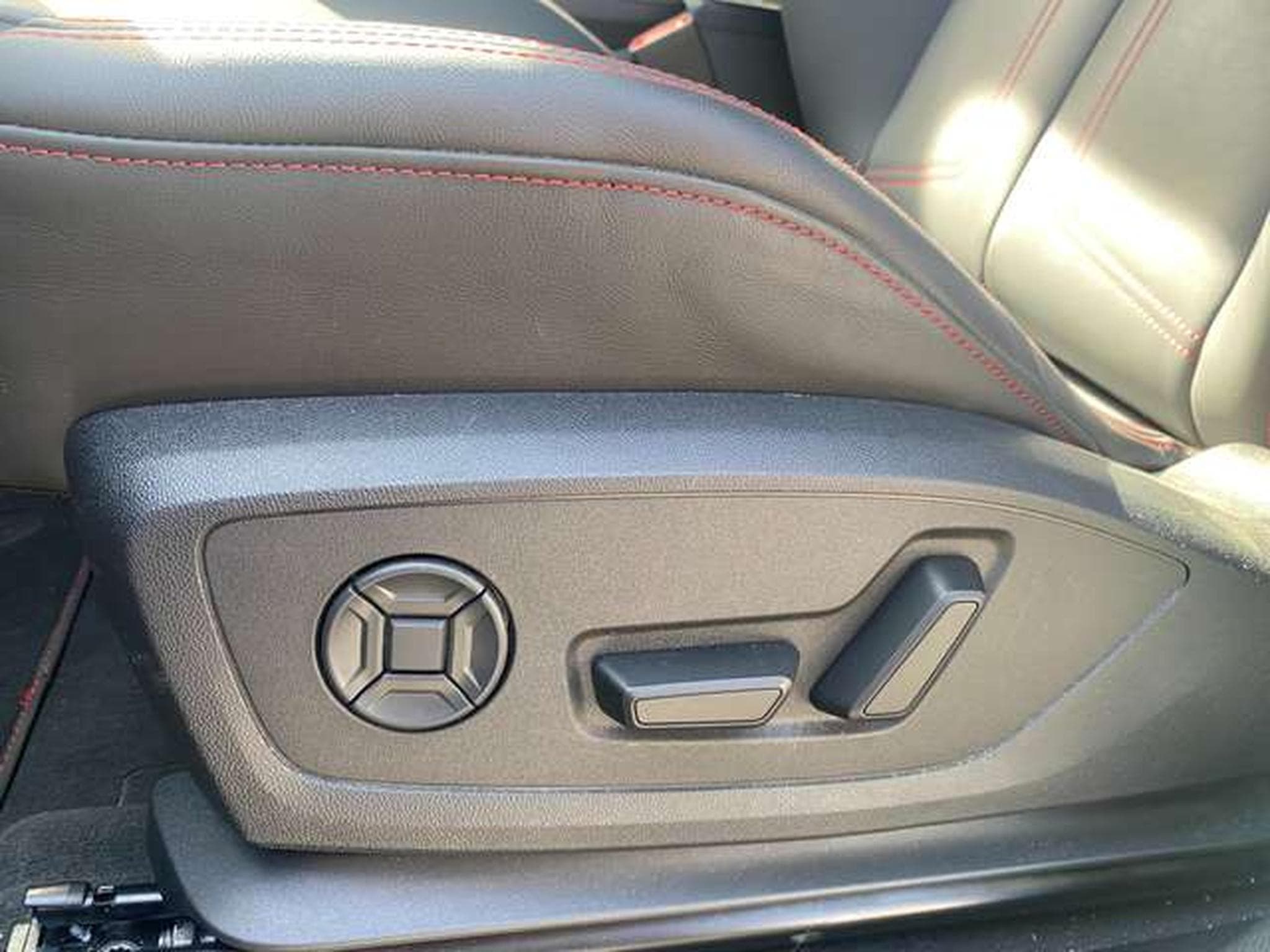 Audi Q3 35TDI Sportback BVA Sline JUSQU'A 48 MOIS GARANTIE (2025) - Foto 20