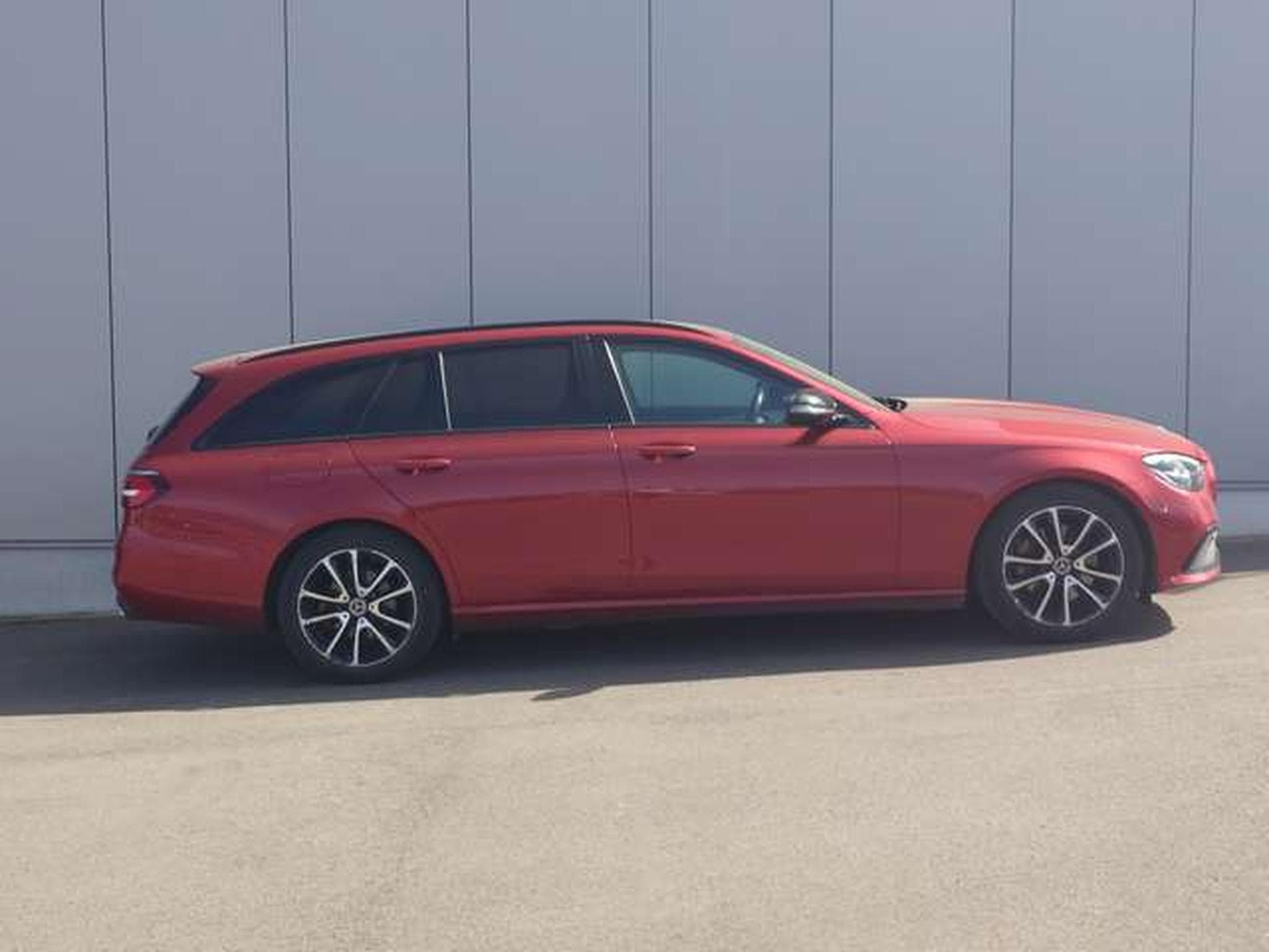 Mercedes E 220 E 220 d (EU6d-TEMP) (2020) - Foto 2