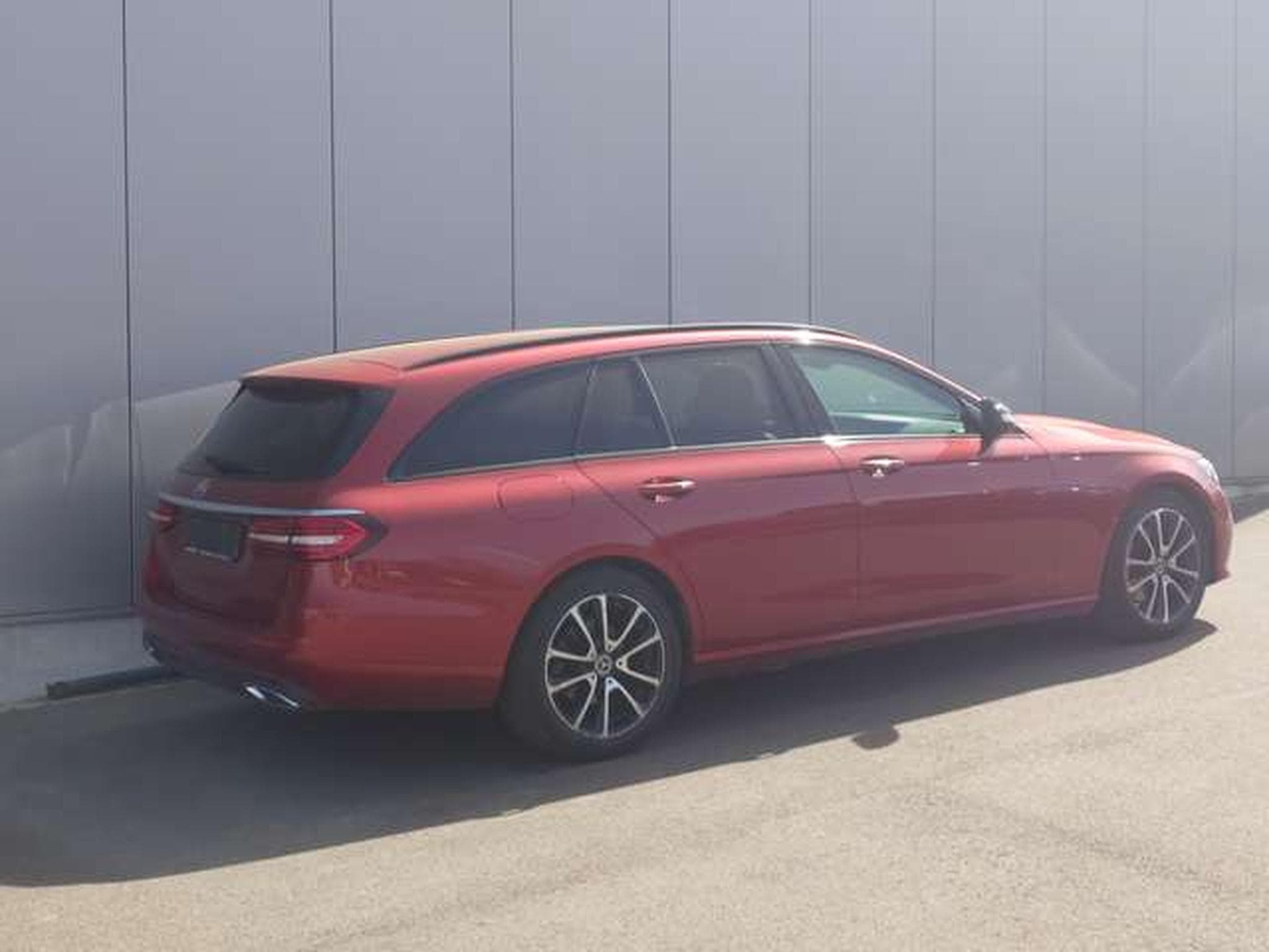 Mercedes E 220 E 220 d (EU6d-TEMP) (2020) - Foto 4