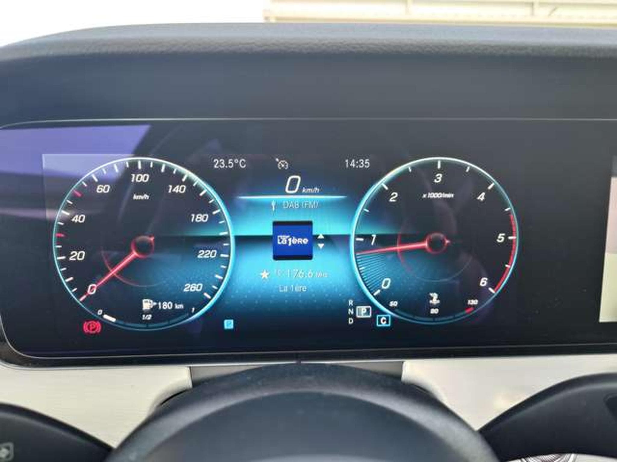 Mercedes E 220 E 220 d (EU6d-TEMP) (2020) - Foto 7