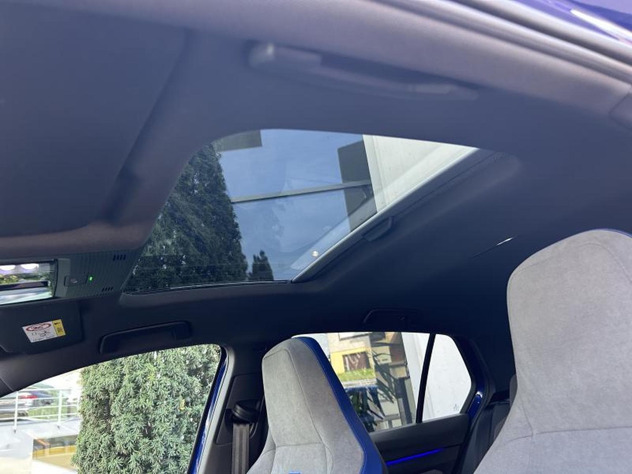 VW Golf R (2022) - Foto 11