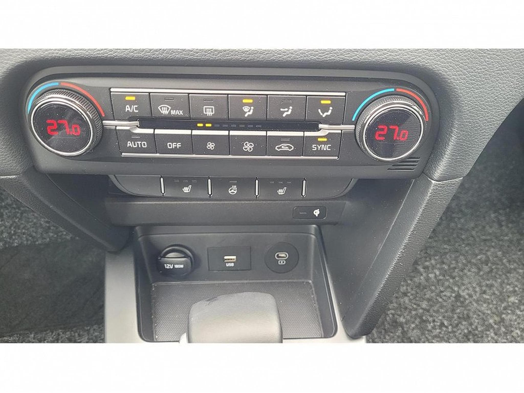 Kia Ceed (2025) - Foto 12