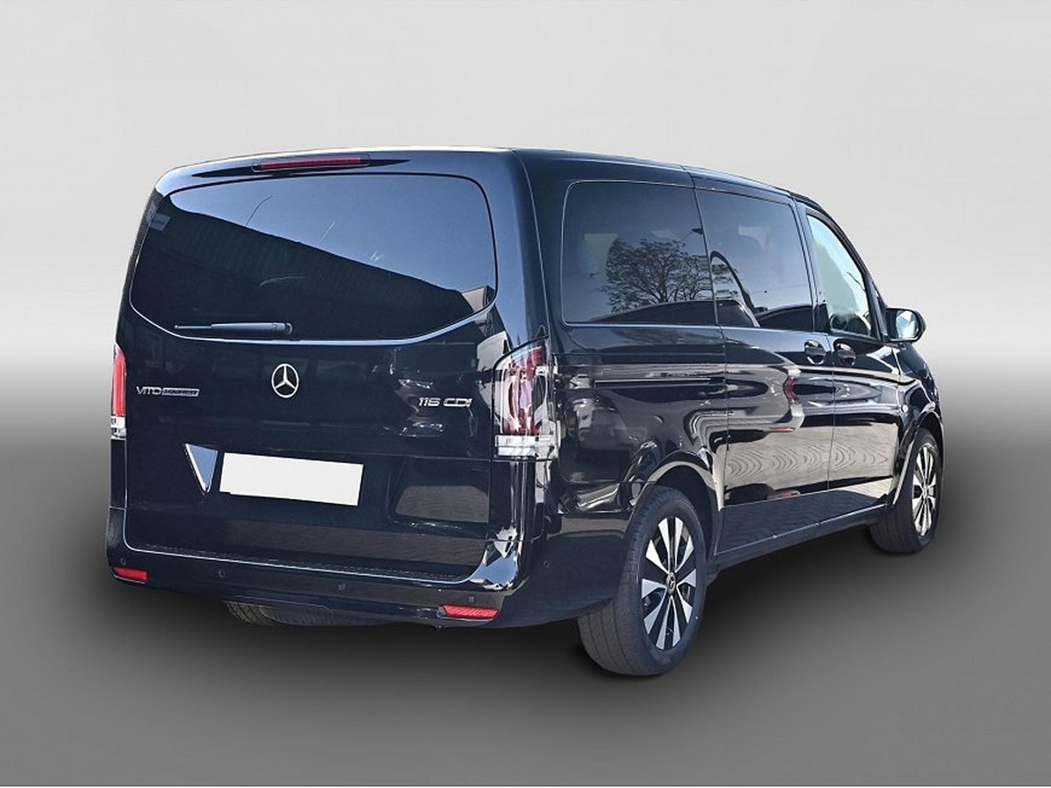 Mercedes Vito (2026) - Photo 3