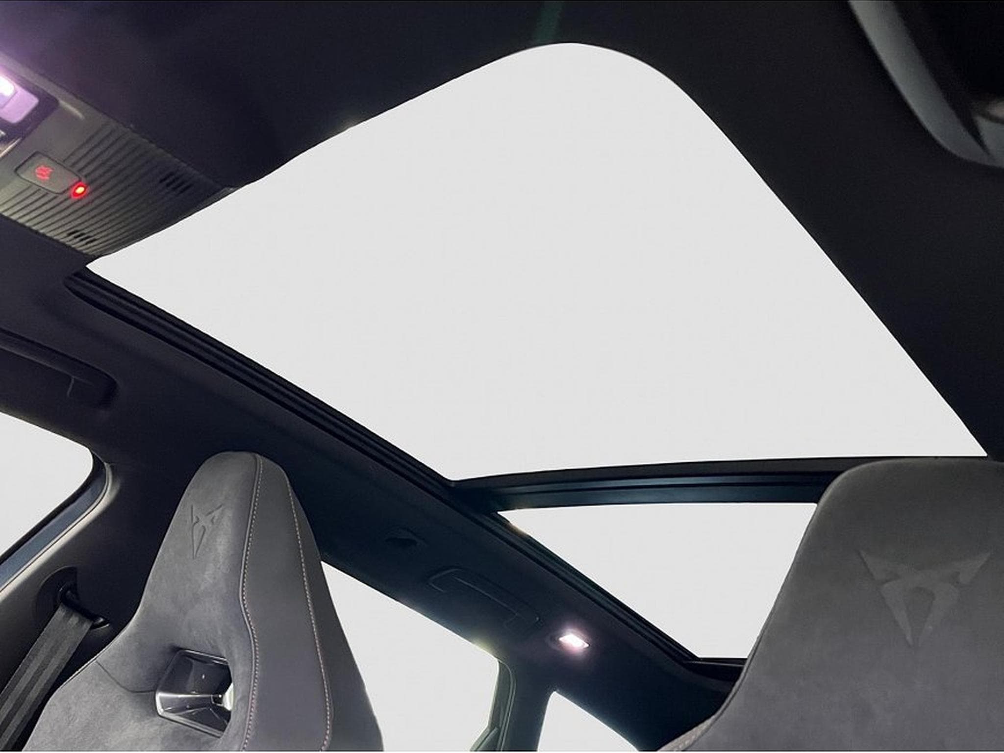 Cupra Leon (2026) - Photo 21