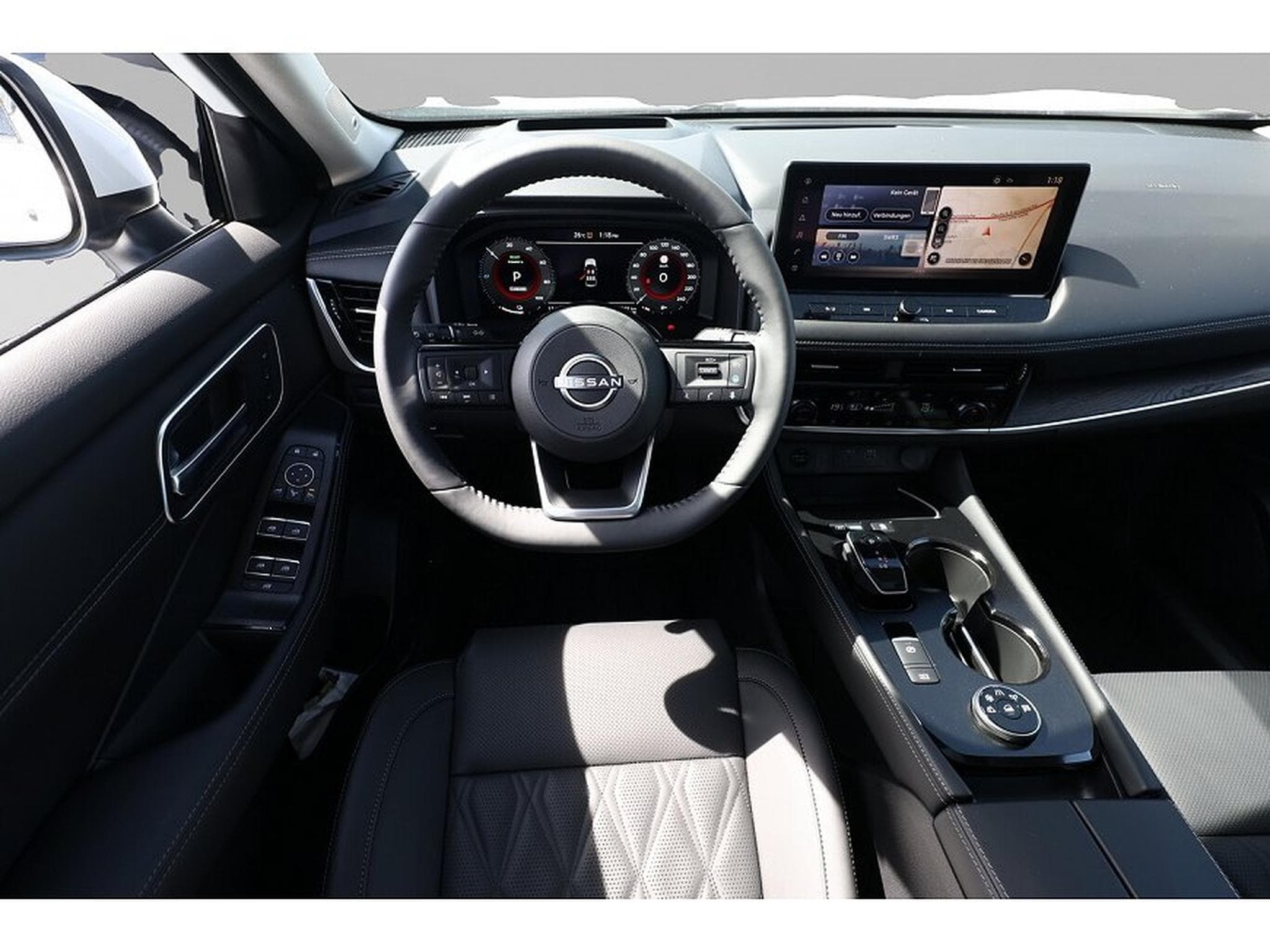 Nissan X-Trail (2024) - Photo 6