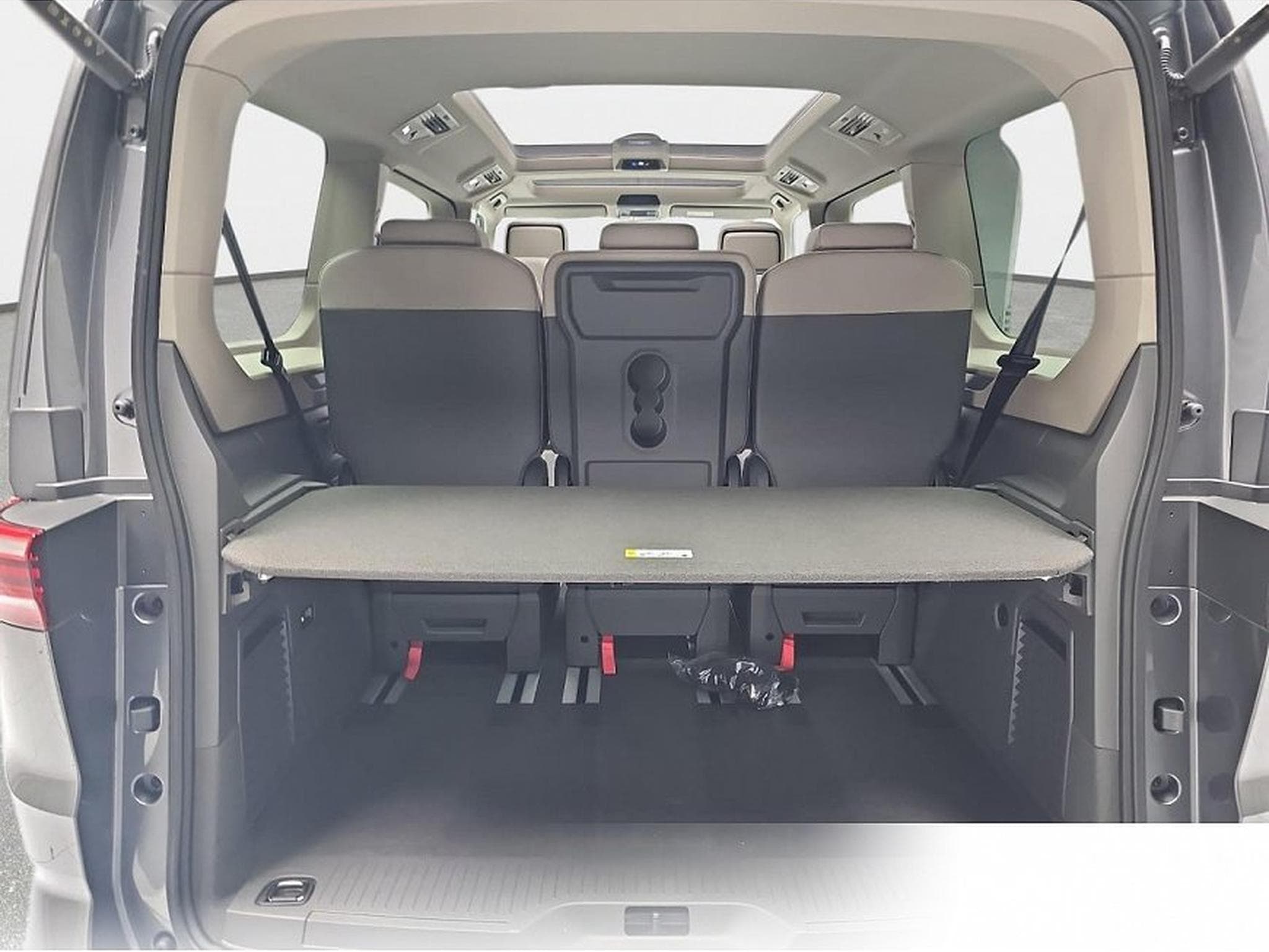 VW Multivan (2026) - Photo 13