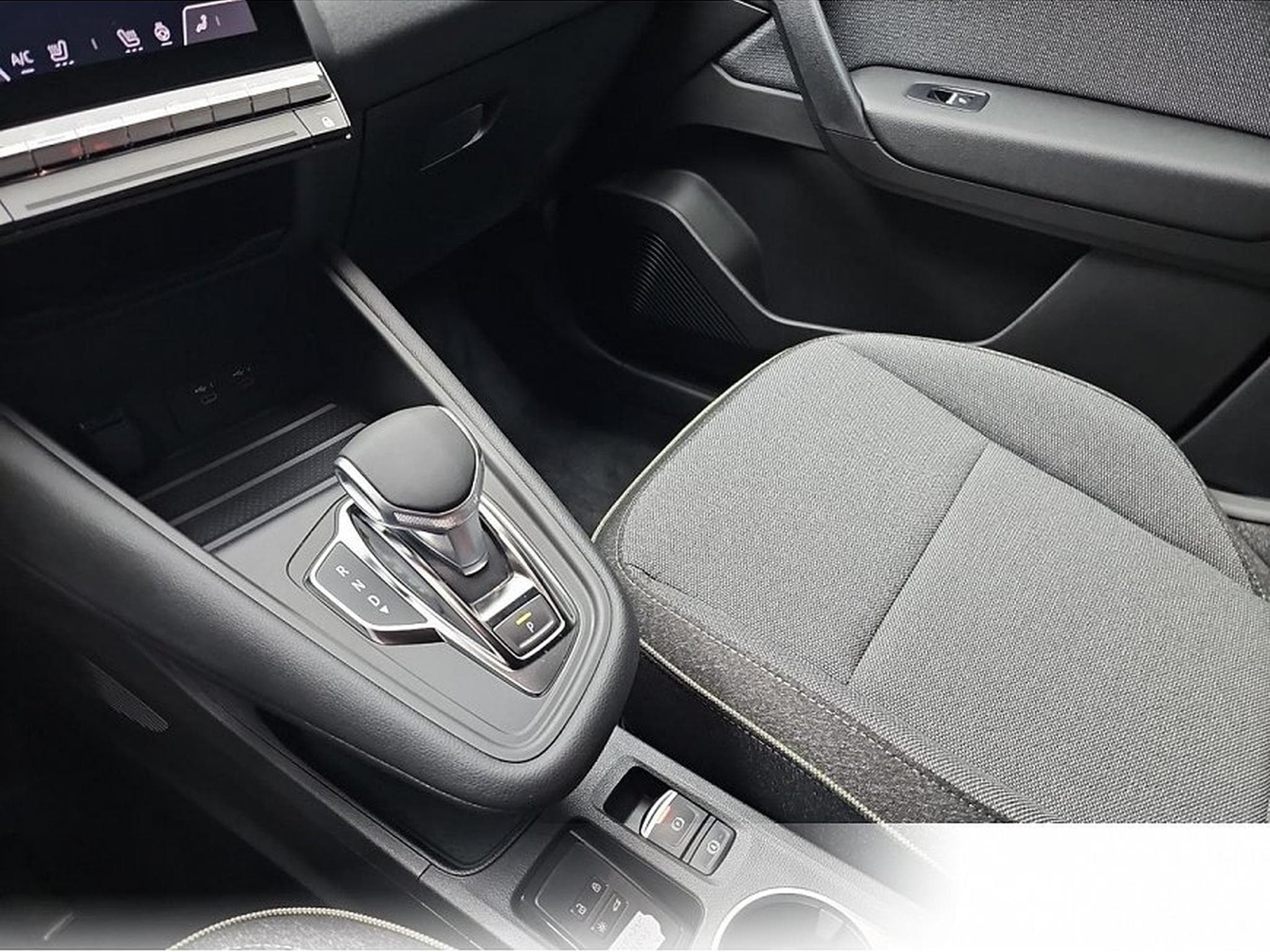 Renault Captur (2026) - Foto 11