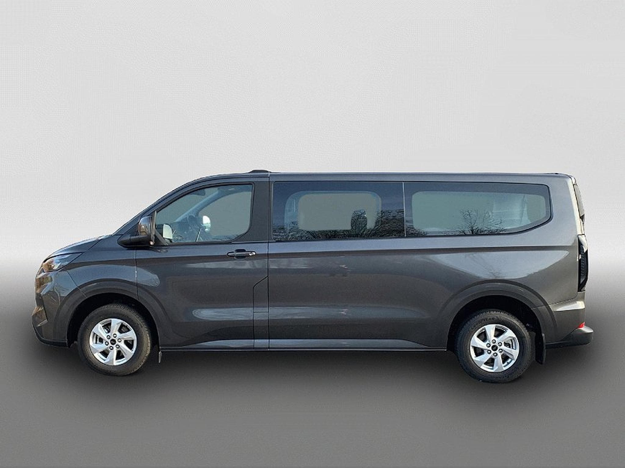 Ford Tourneo (2026) - Photo 2