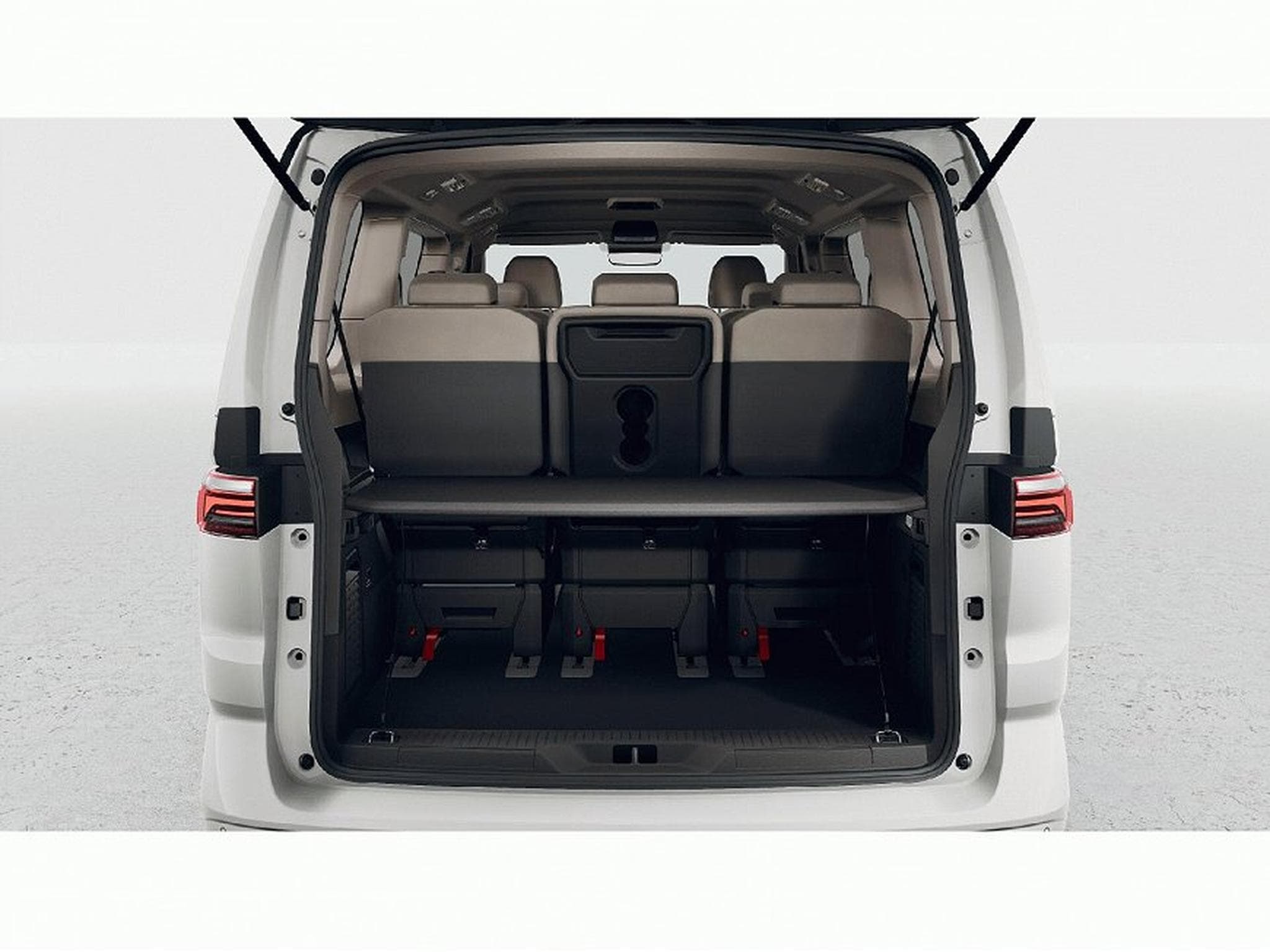 VW Multivan (2024) - Photo 8