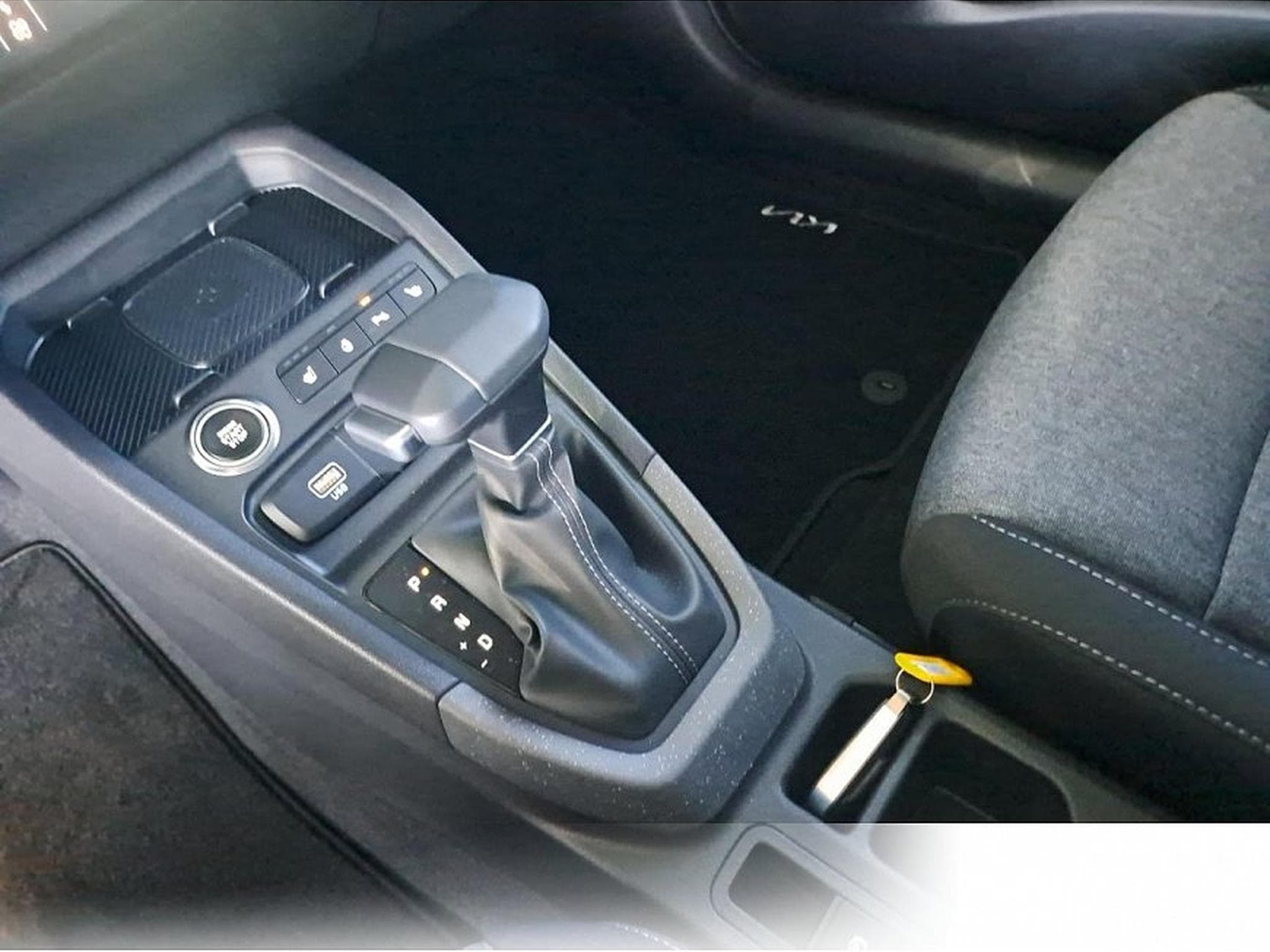 Kia Stonic (2026) - Foto 11