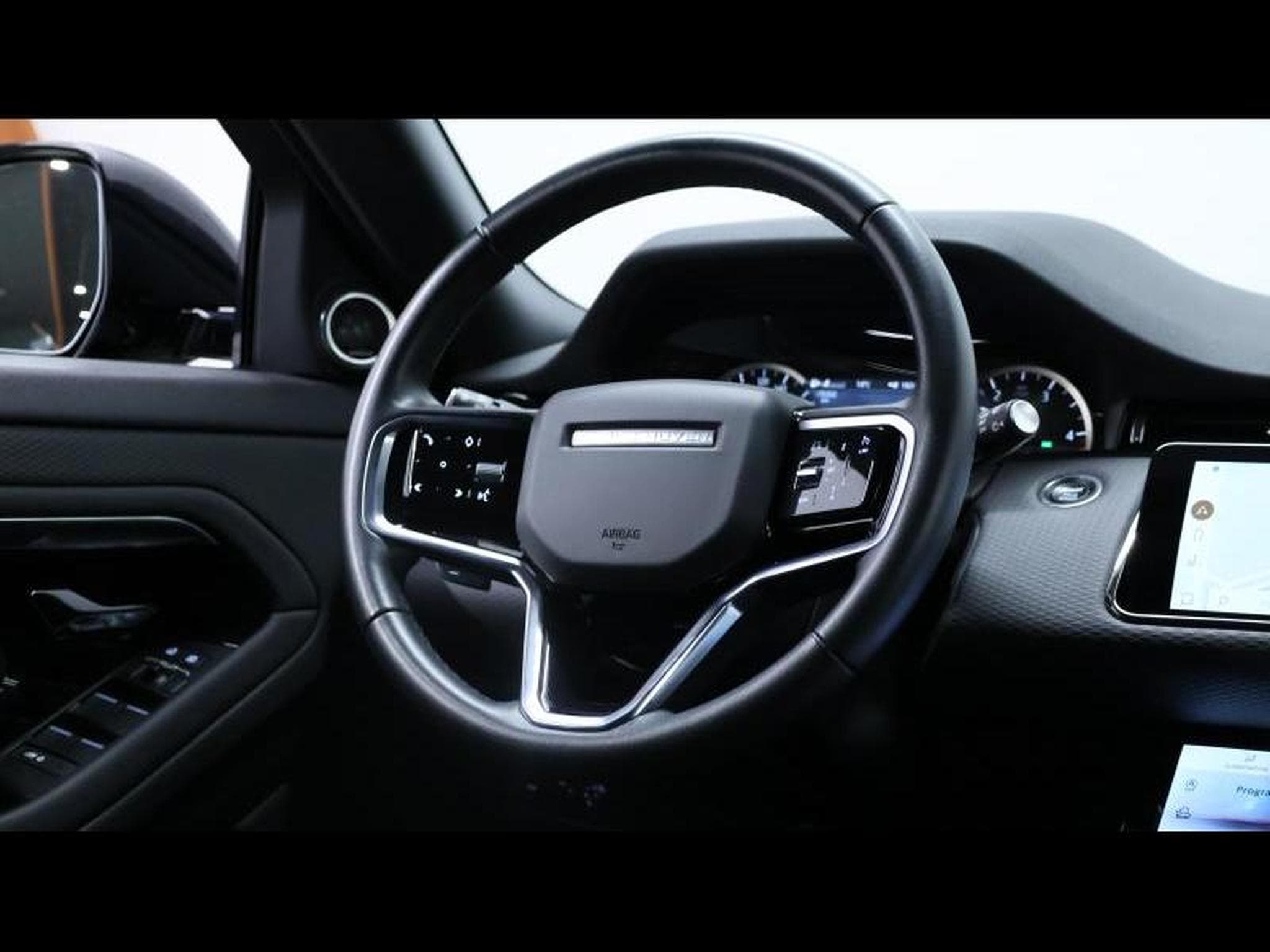 Land-Rover Range Rover Evoque D165 R-Dynamic S AWD Auto (2023) - Photo 15