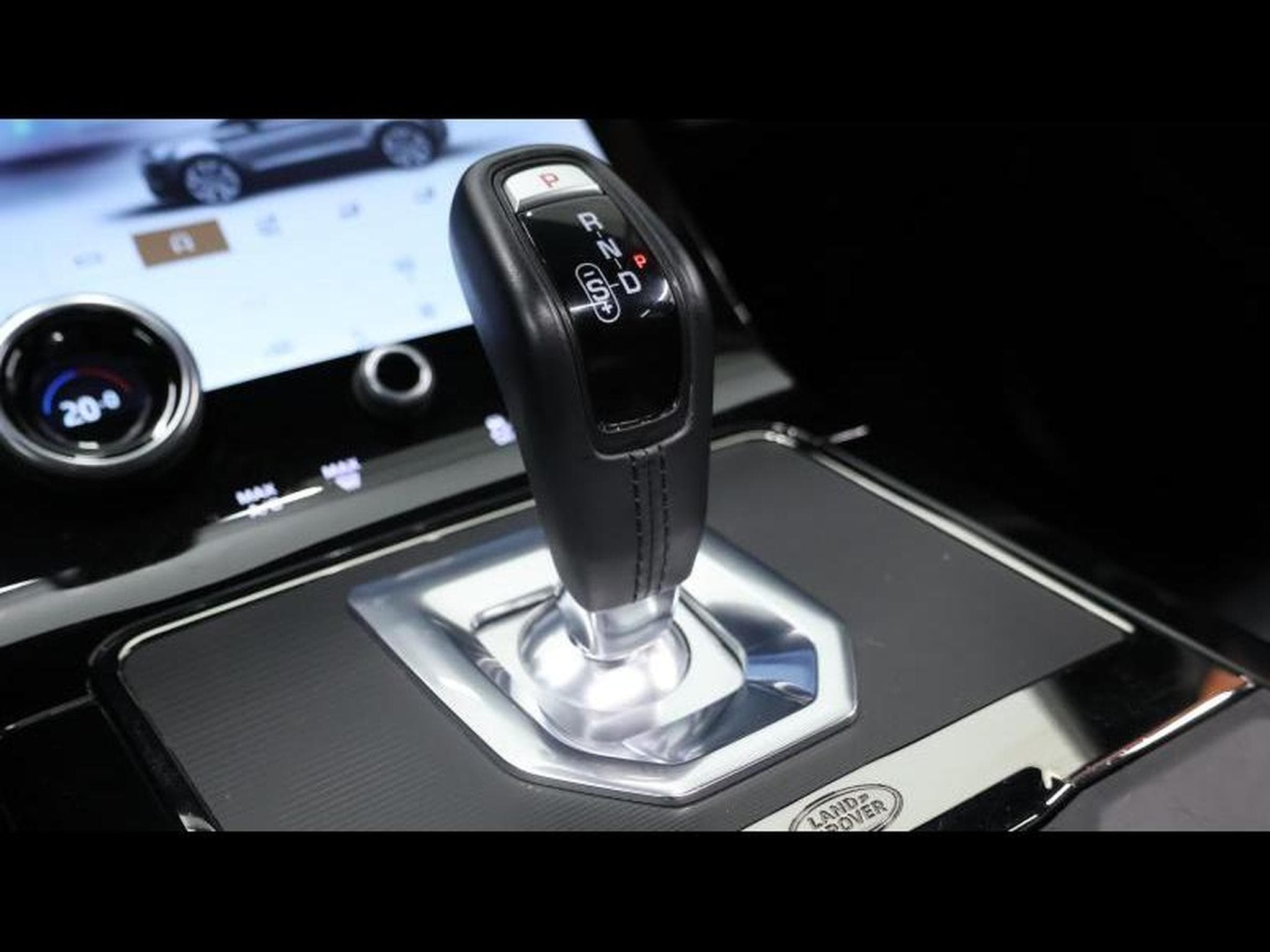 Land-Rover Range Rover Evoque D165 R-Dynamic S AWD Auto (2023) - Photo 18