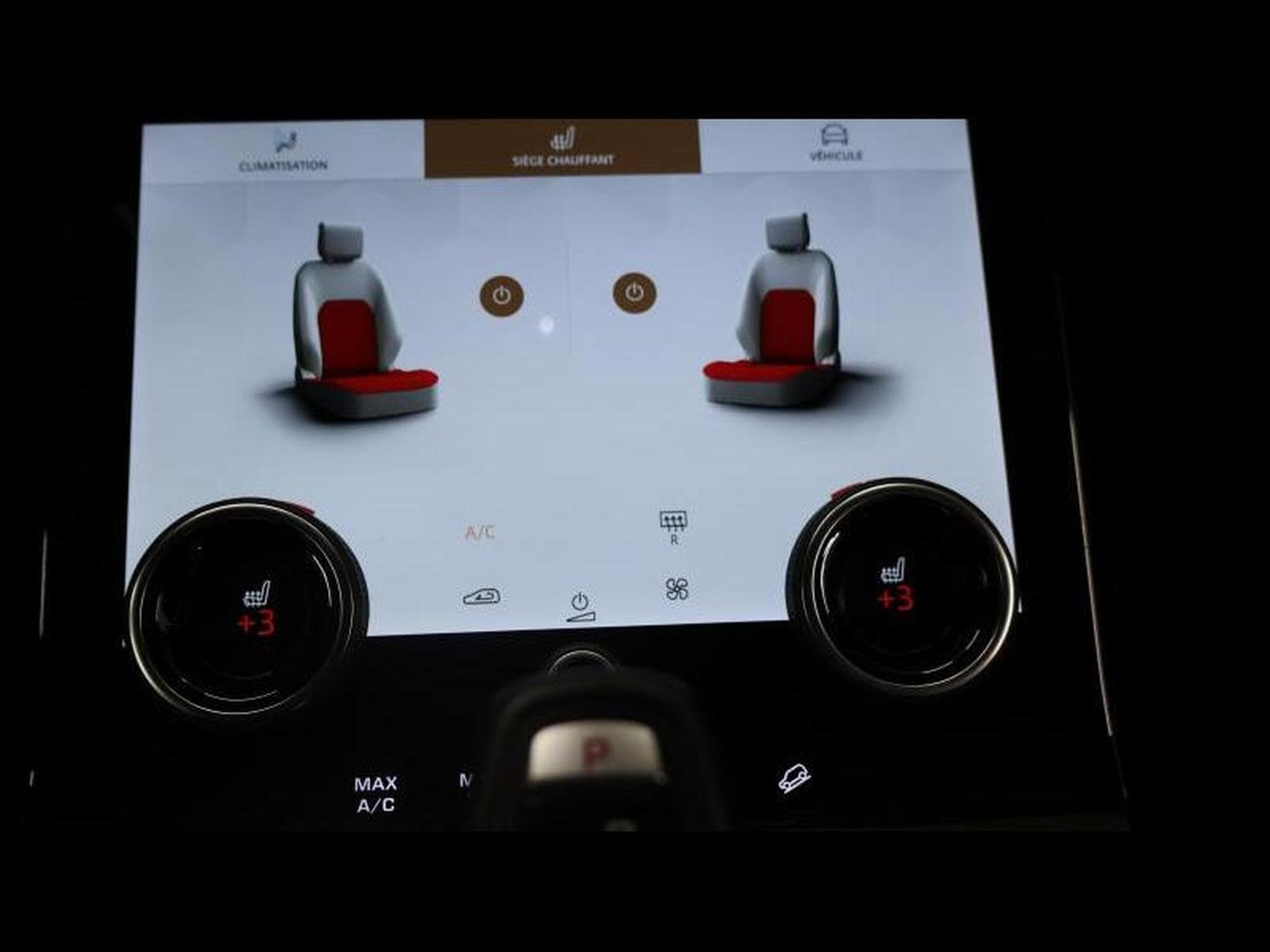 Land-Rover Range Rover Evoque D165 R-Dynamic S AWD Auto (2023) - Photo 19