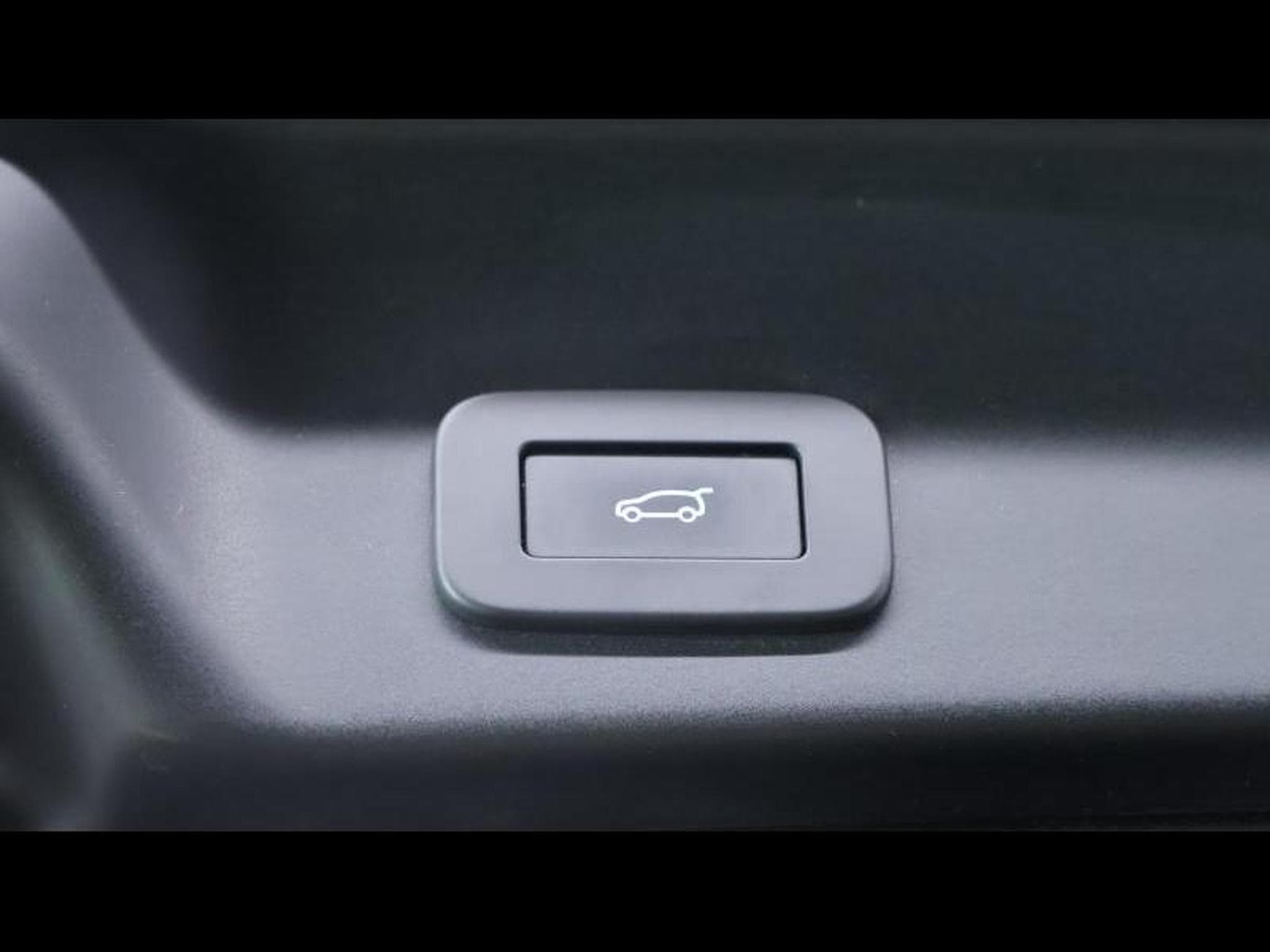 Land-Rover Range Rover Evoque D165 R-Dynamic S AWD Auto (2023) - Photo 29