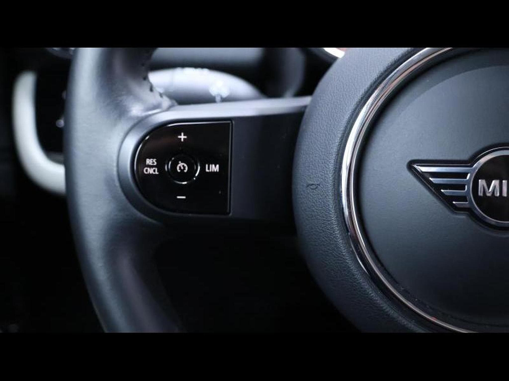 MINI Countryman 136cv Steptronic (2021) - Photo 16