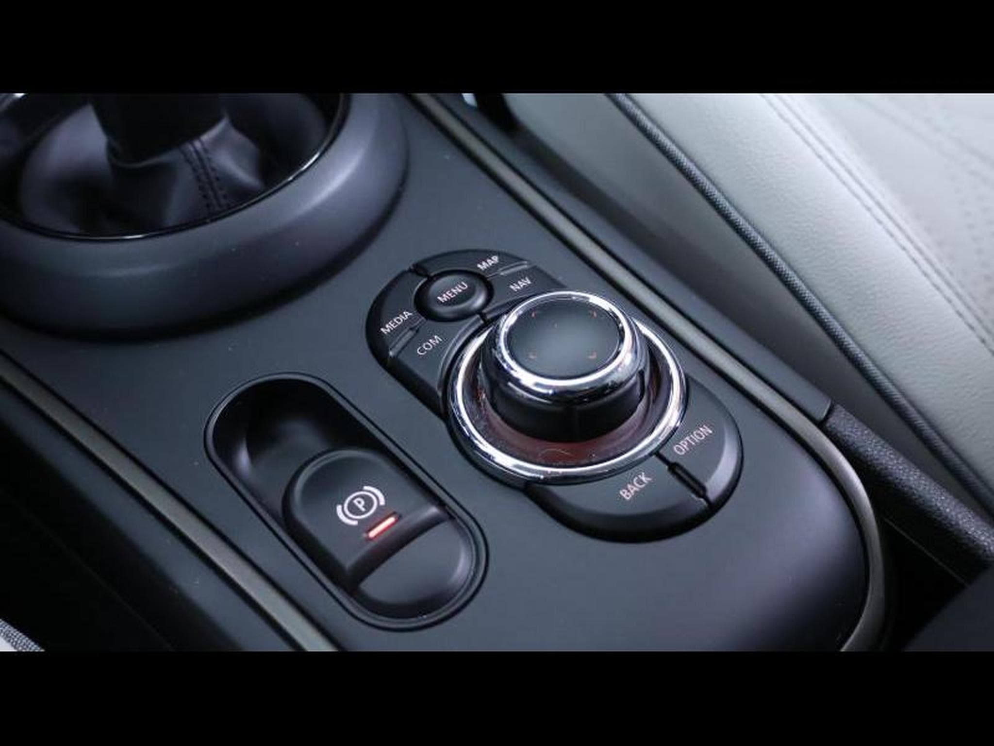 MINI Countryman 136cv Steptronic (2021) - Photo 18