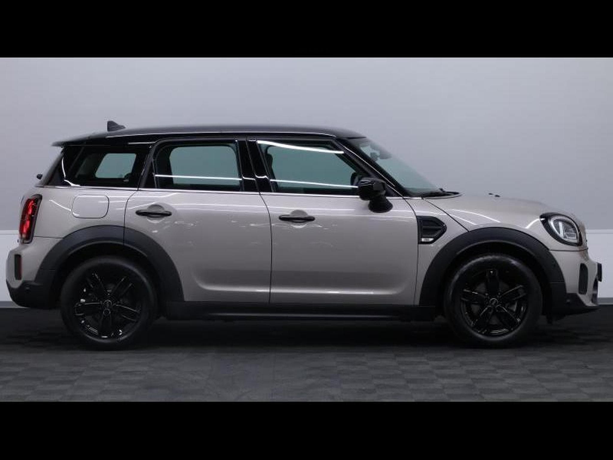 MINI Countryman 136cv Steptronic (2021) - Photo 4