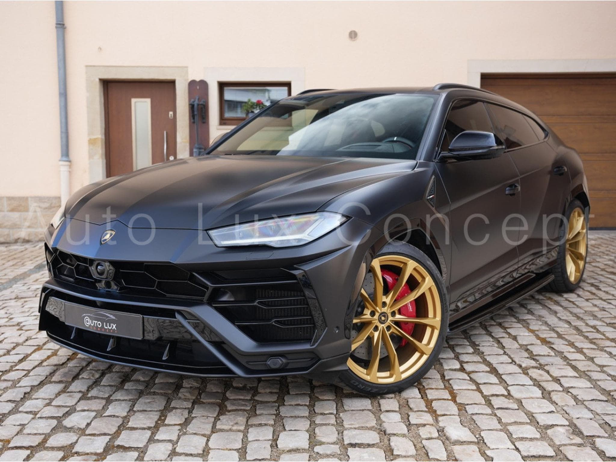 Lamborghini Urus 4.0 V8 (2022) - Photo 1