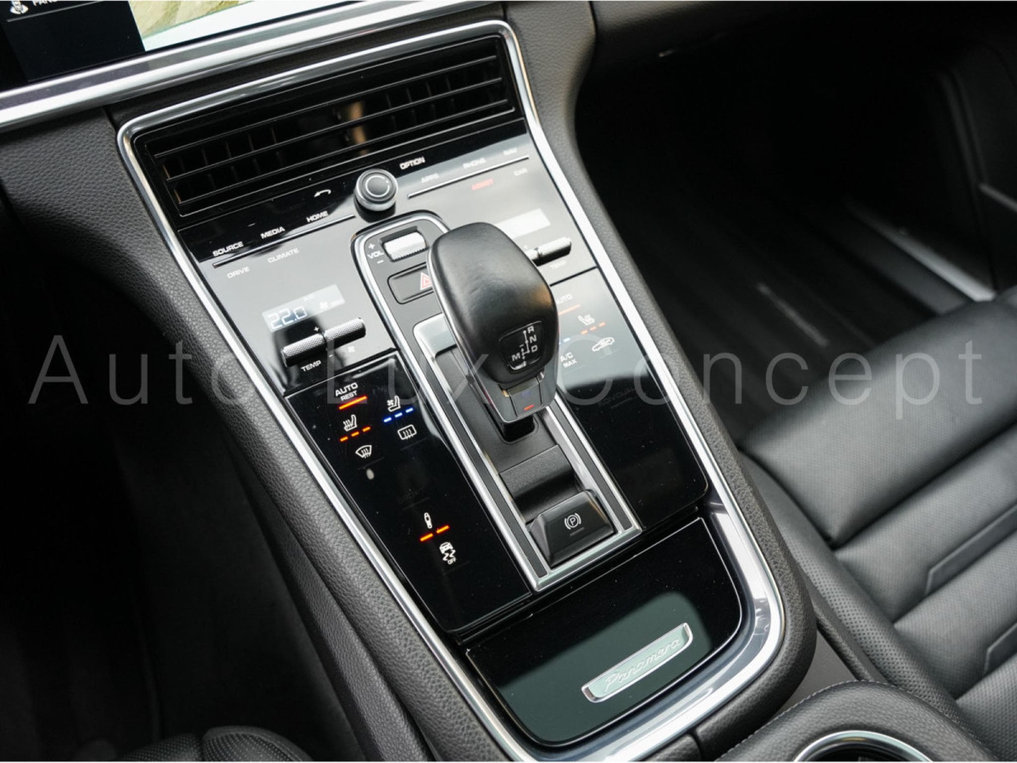 Porsche Panamera 4S Diesel (2017) - Photo 14