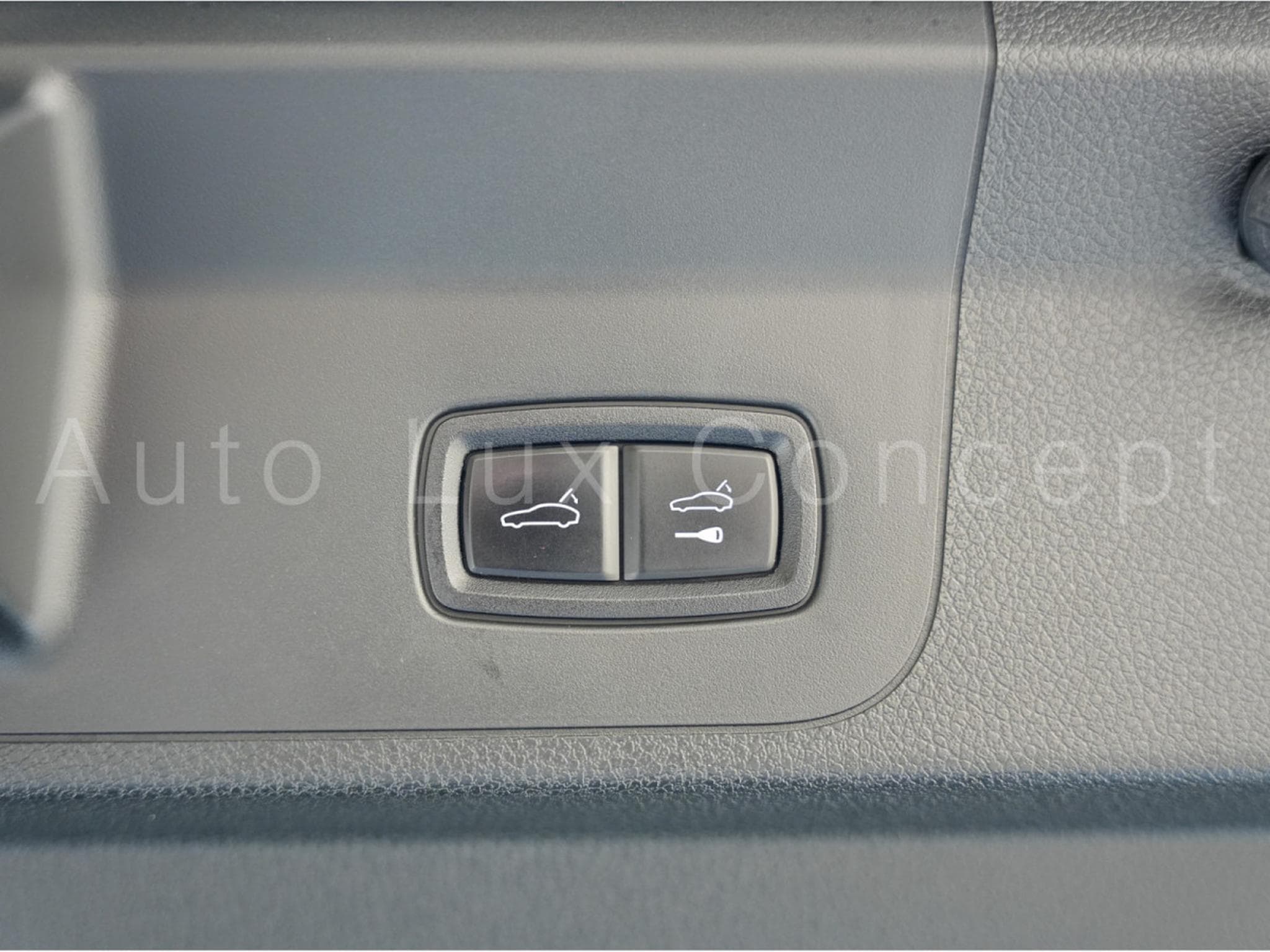 Porsche Panamera 4S Diesel (2017) - Photo 15