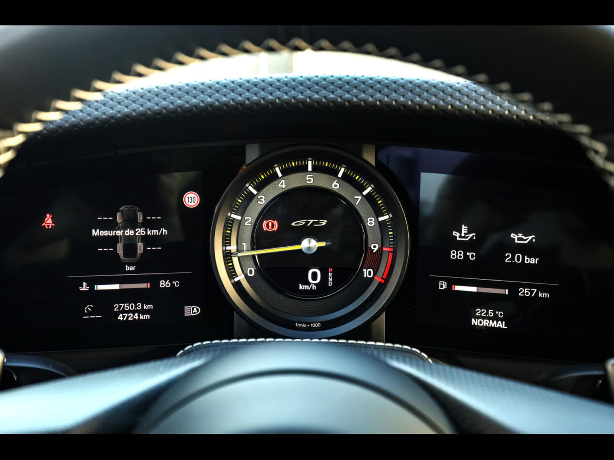 Porsche 911 (992.1) GT3 TOURING PDK – SONDERWUNSCH - VIOLA METALLIC PTS (2022) - Photo 17