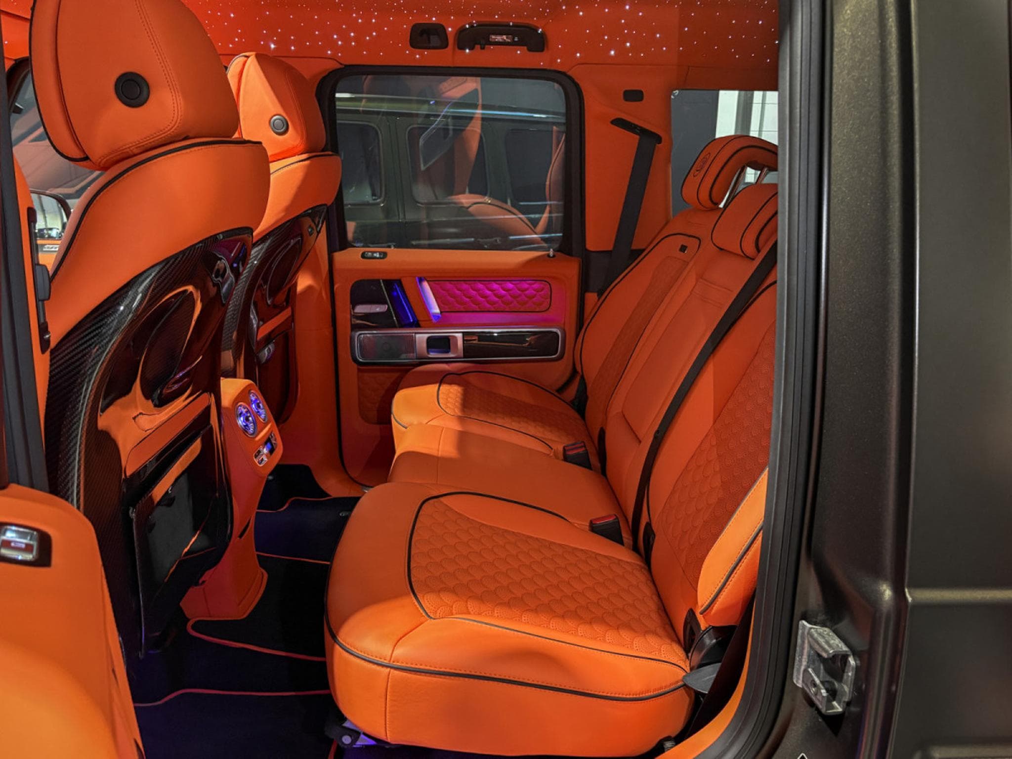 Mercedes G 63 AMG G800 BRABUS (2022) - Photo 16