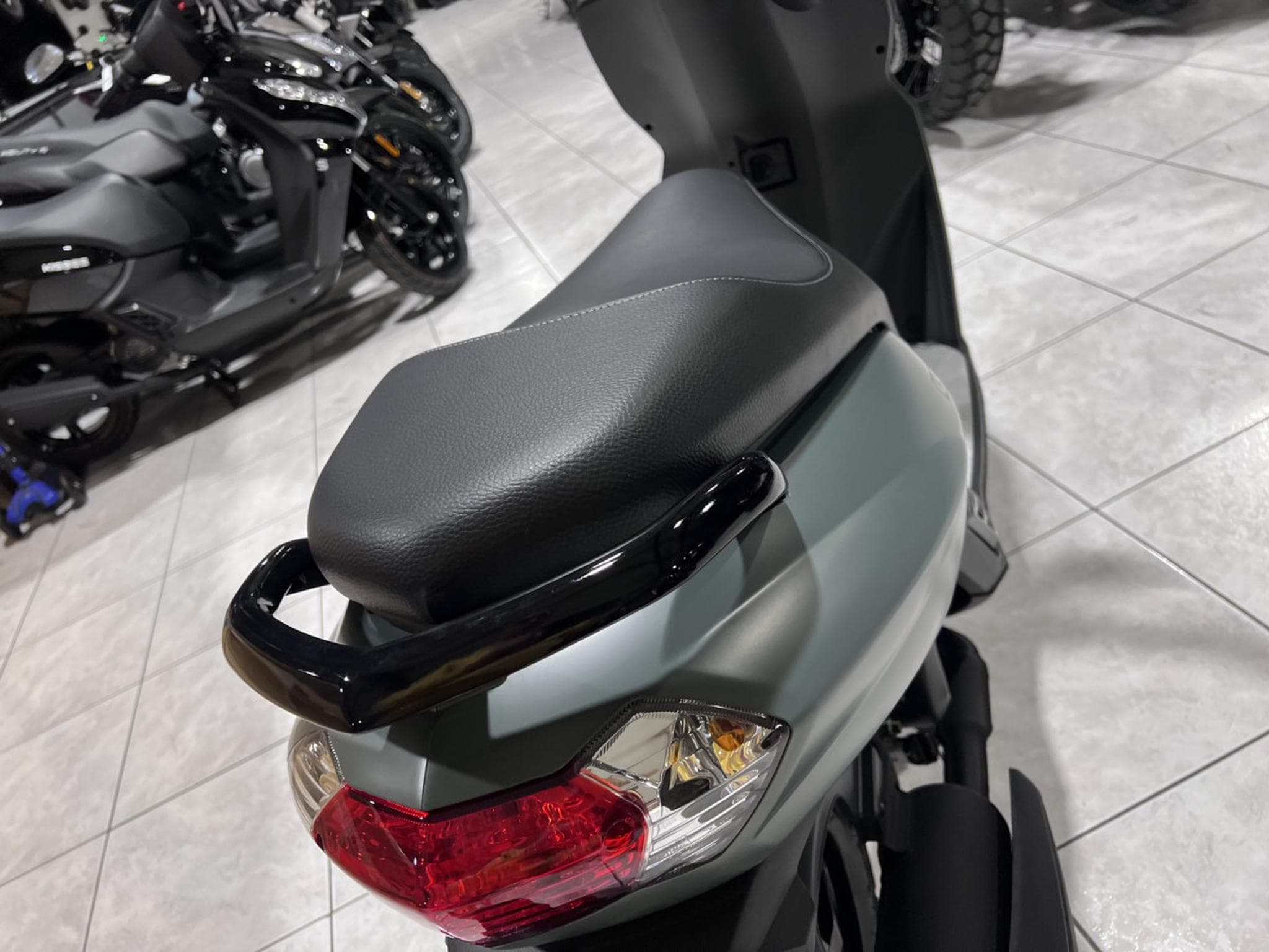 Peugeot Kisbee CL A   25 km/h (2026) - Foto 5