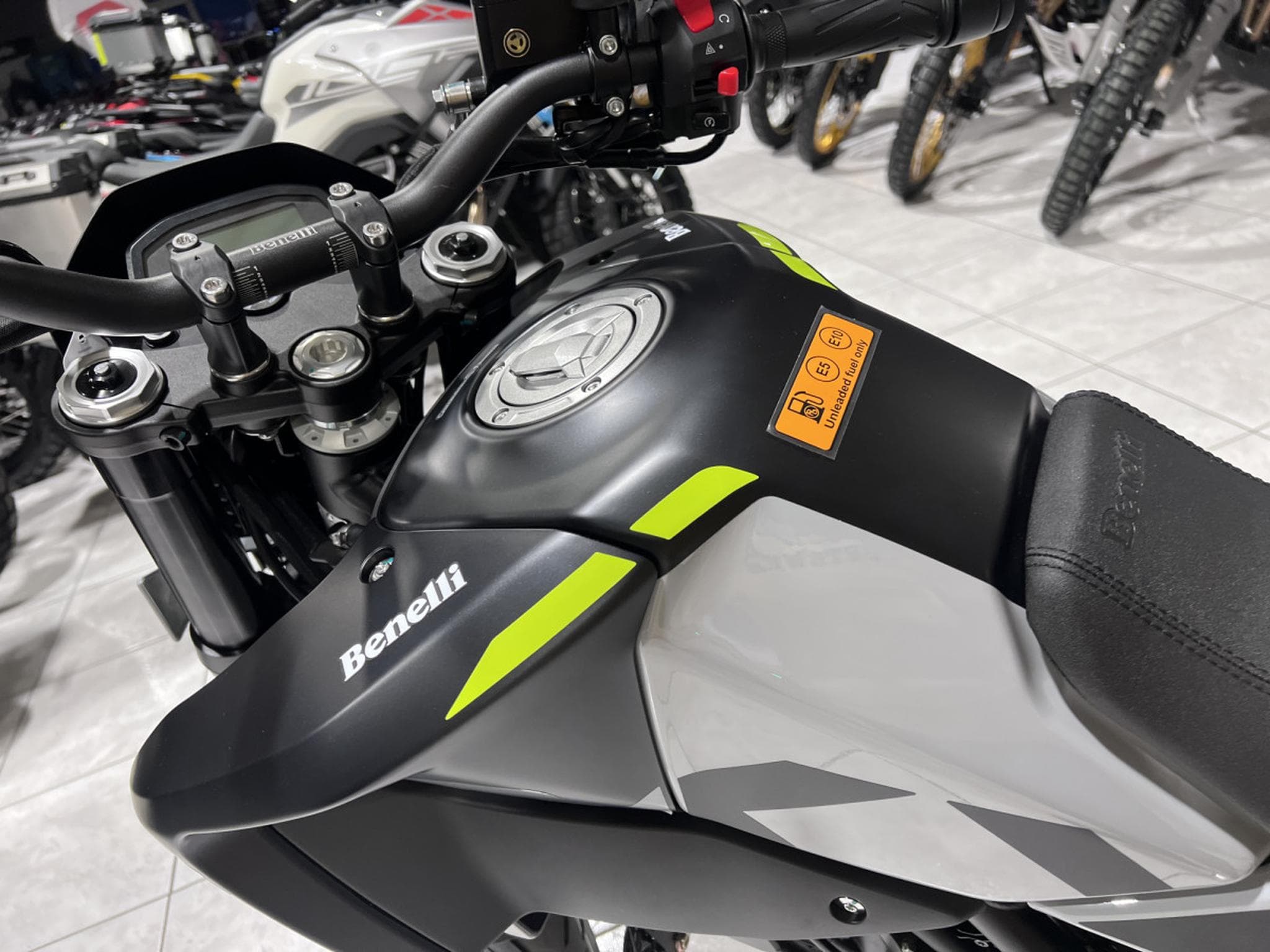 Benelli BKX 125S (2026) - Photo 6