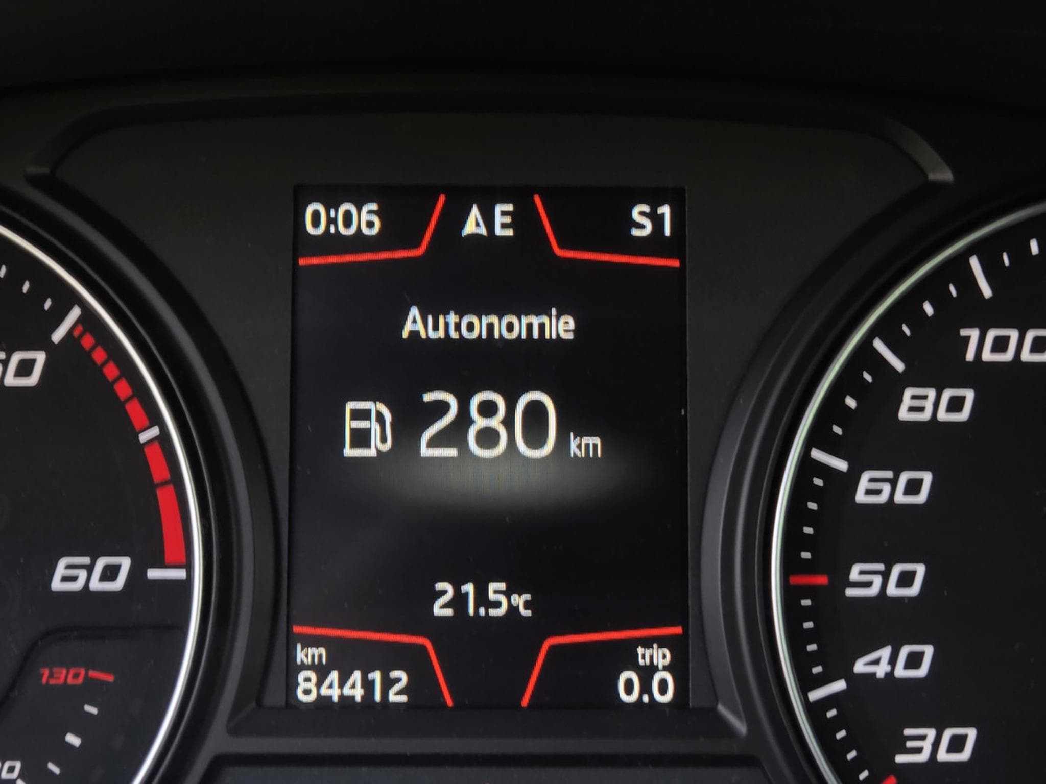 Seat Leon TDI DSG 150CV (2020) - Photo 12