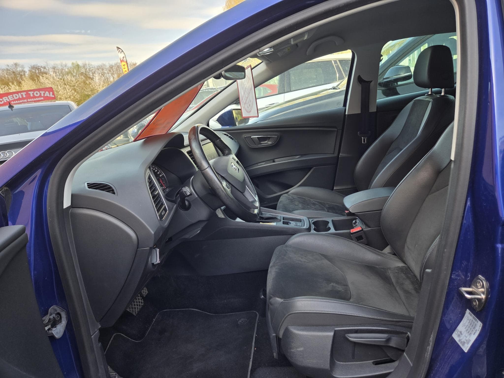 Seat Leon TDI DSG 150CV (2020) - Photo 7