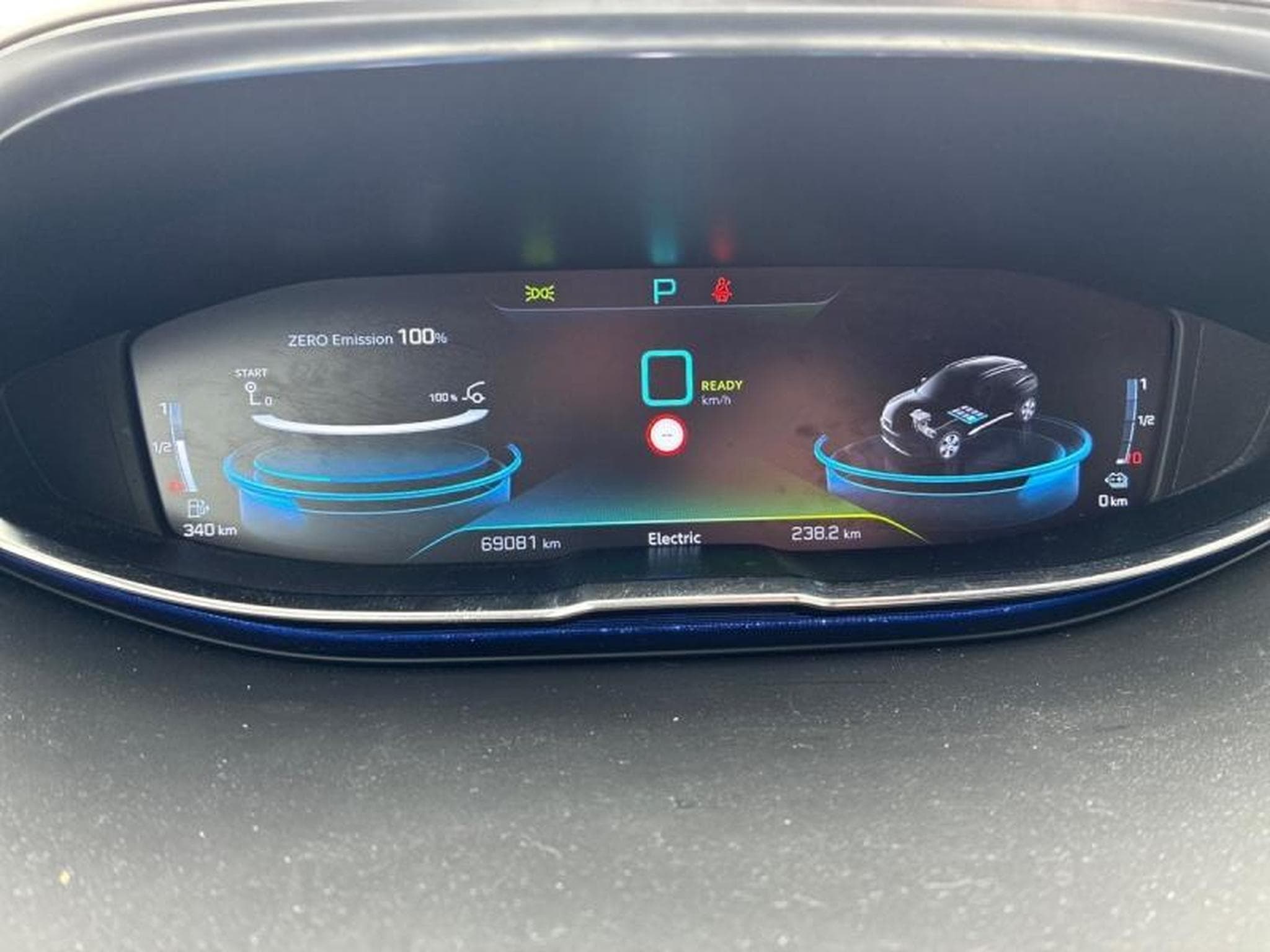 PEUGEOT 3008 HYBRID 225ch GT Line e-EAT8 10cv (2020) - Photo 2