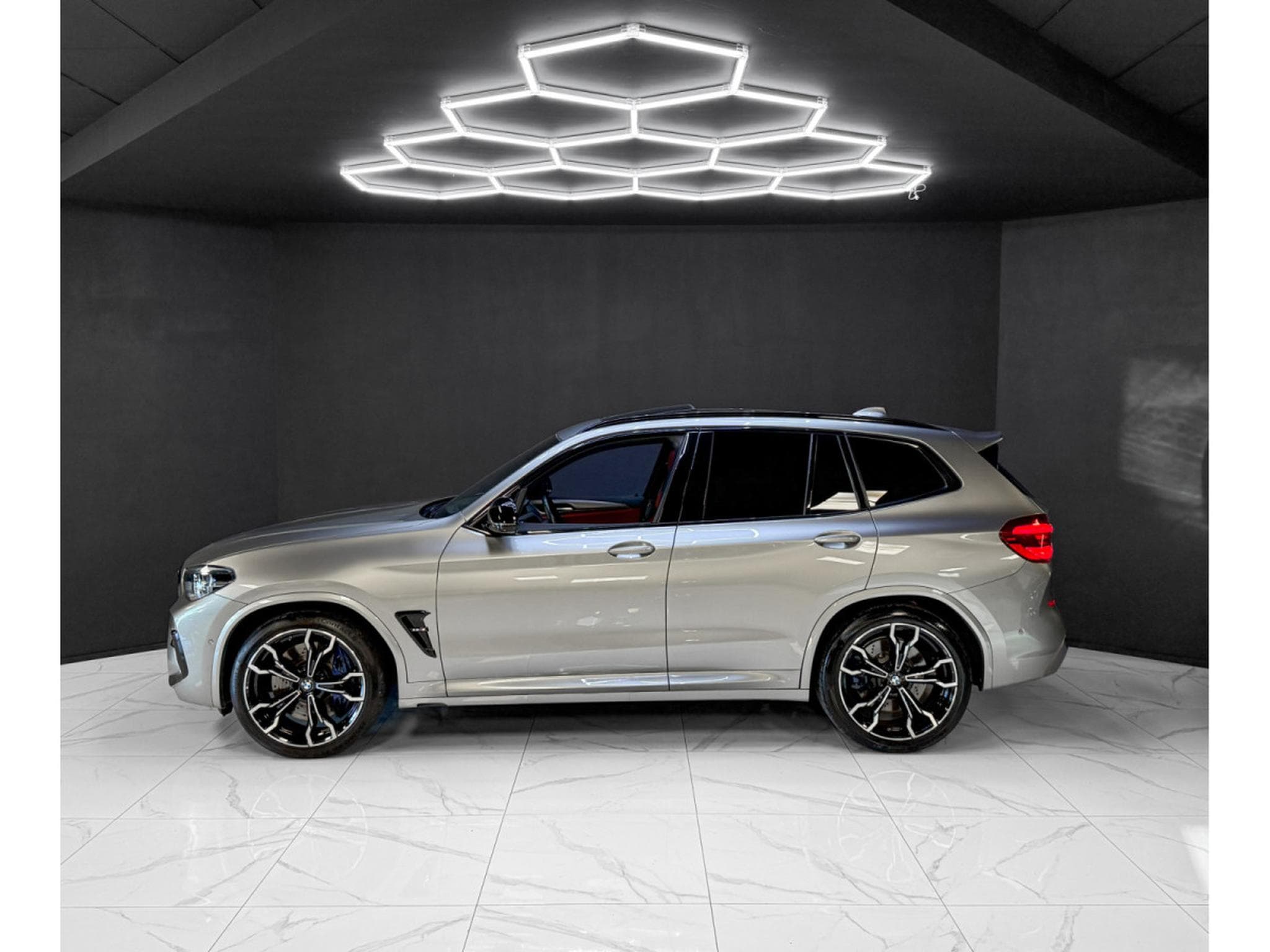 BMW X3M Competition (2021) - Photo 2