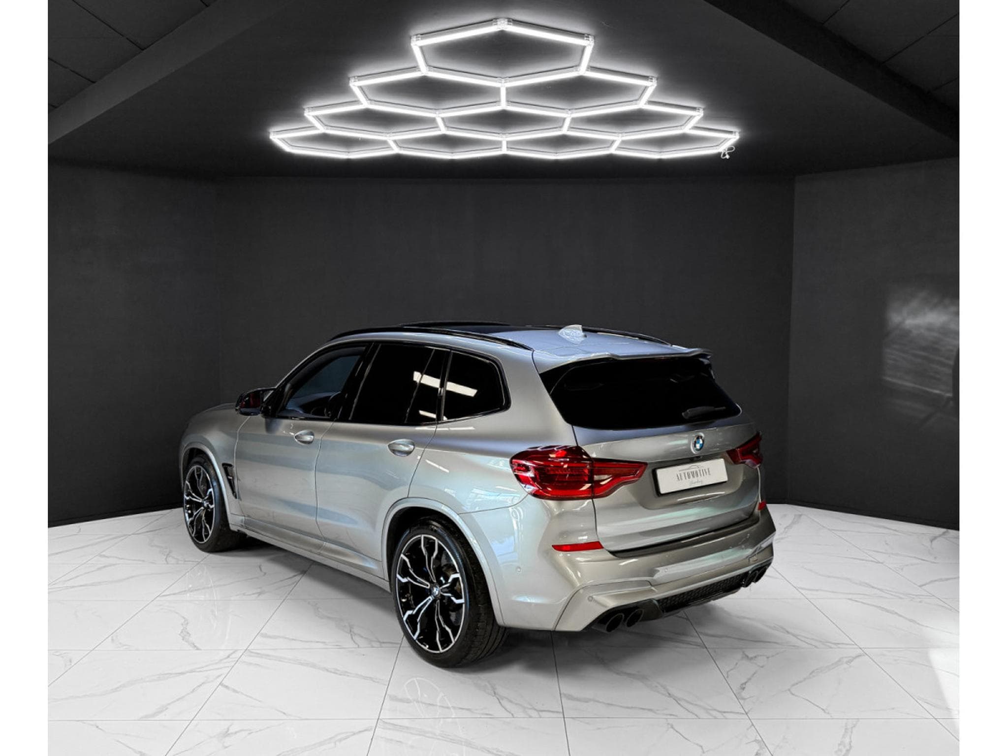 BMW X3M Competition (2021) - Photo 3