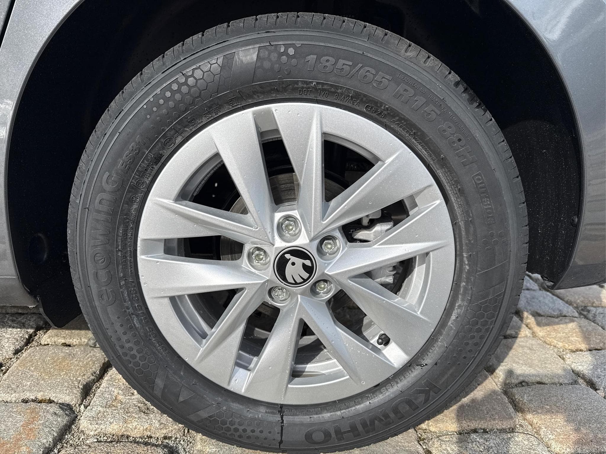 Skoda Fabia Sondermodell 130 Jahre (2026) - Foto 11