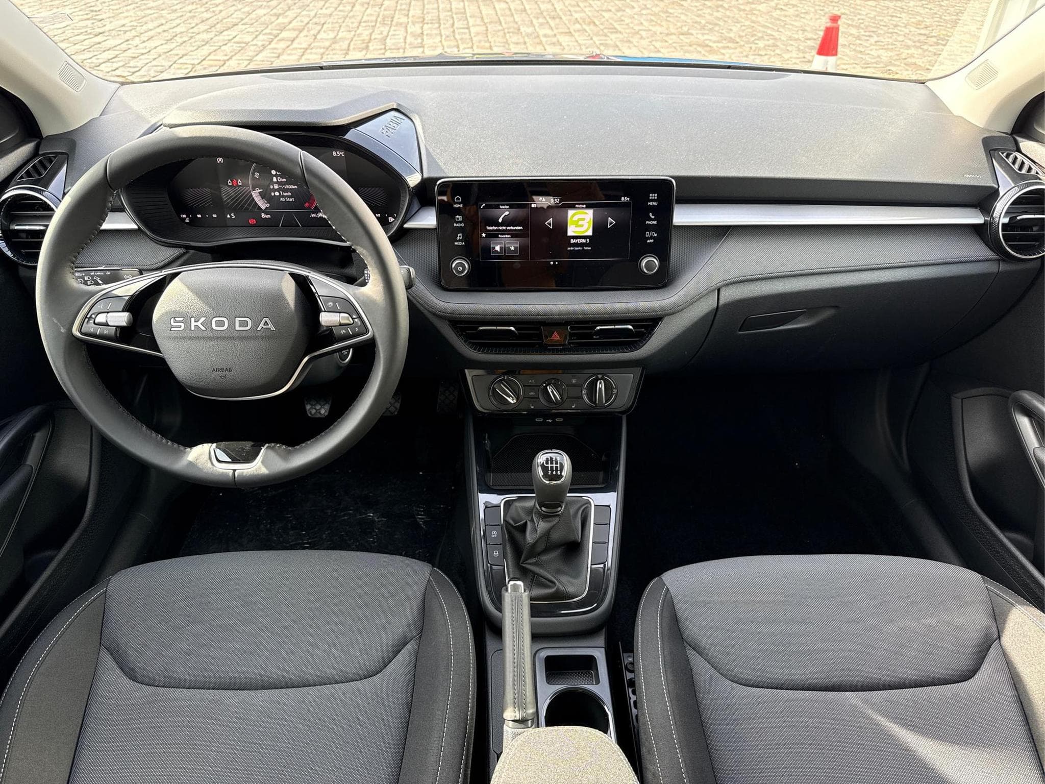 Skoda Fabia Sondermodell 130 Jahre (2026) - Foto 7